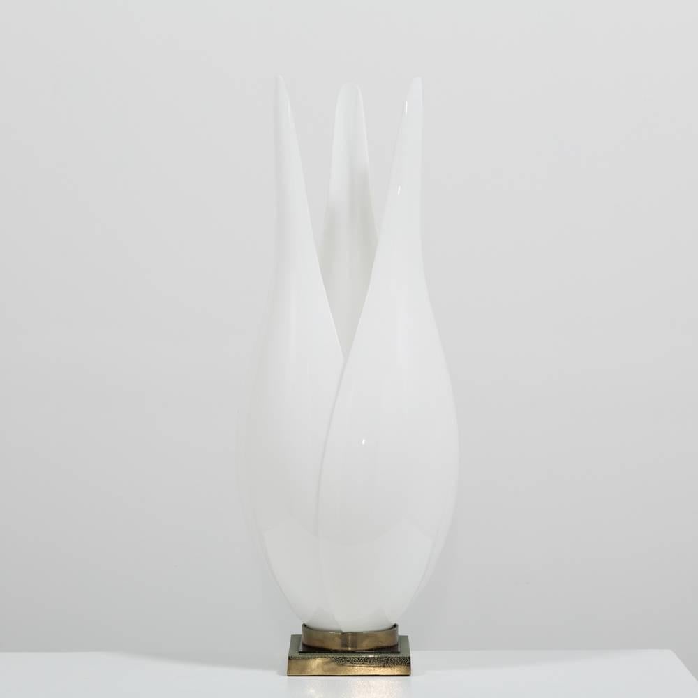 Canadian Single Tulip Rougier Designed Acrylic Lamp, 1970s For Sale