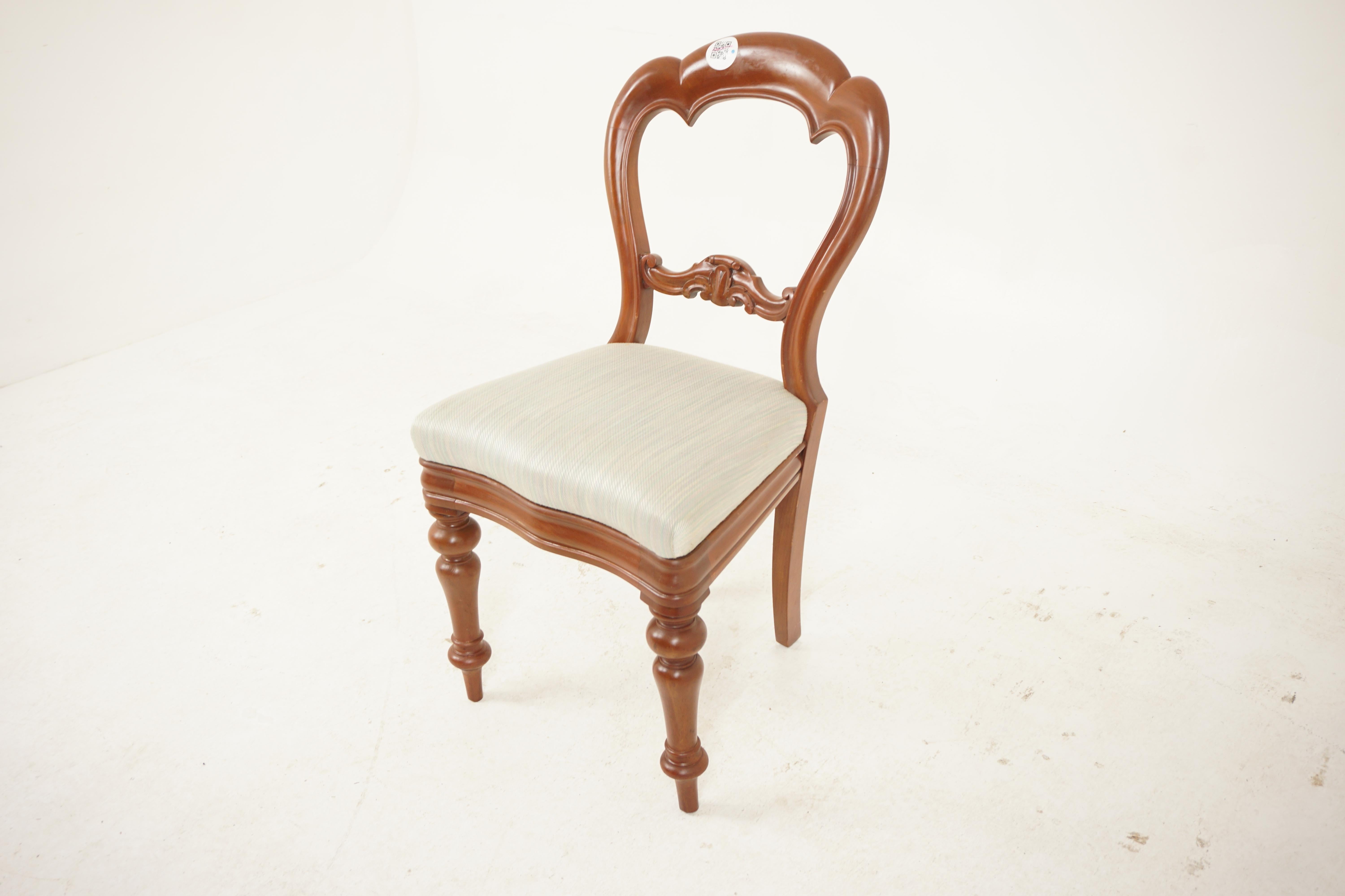 Single Victorian Walnut Balloon Back Chair, Scotland 1880, H043

Scotland 1880
Solid Walnut
Original Finish
With shaped back rail above a carved center rail
Upholstered lift up seat
On turned front legs and out swept back legs
Good condition and all