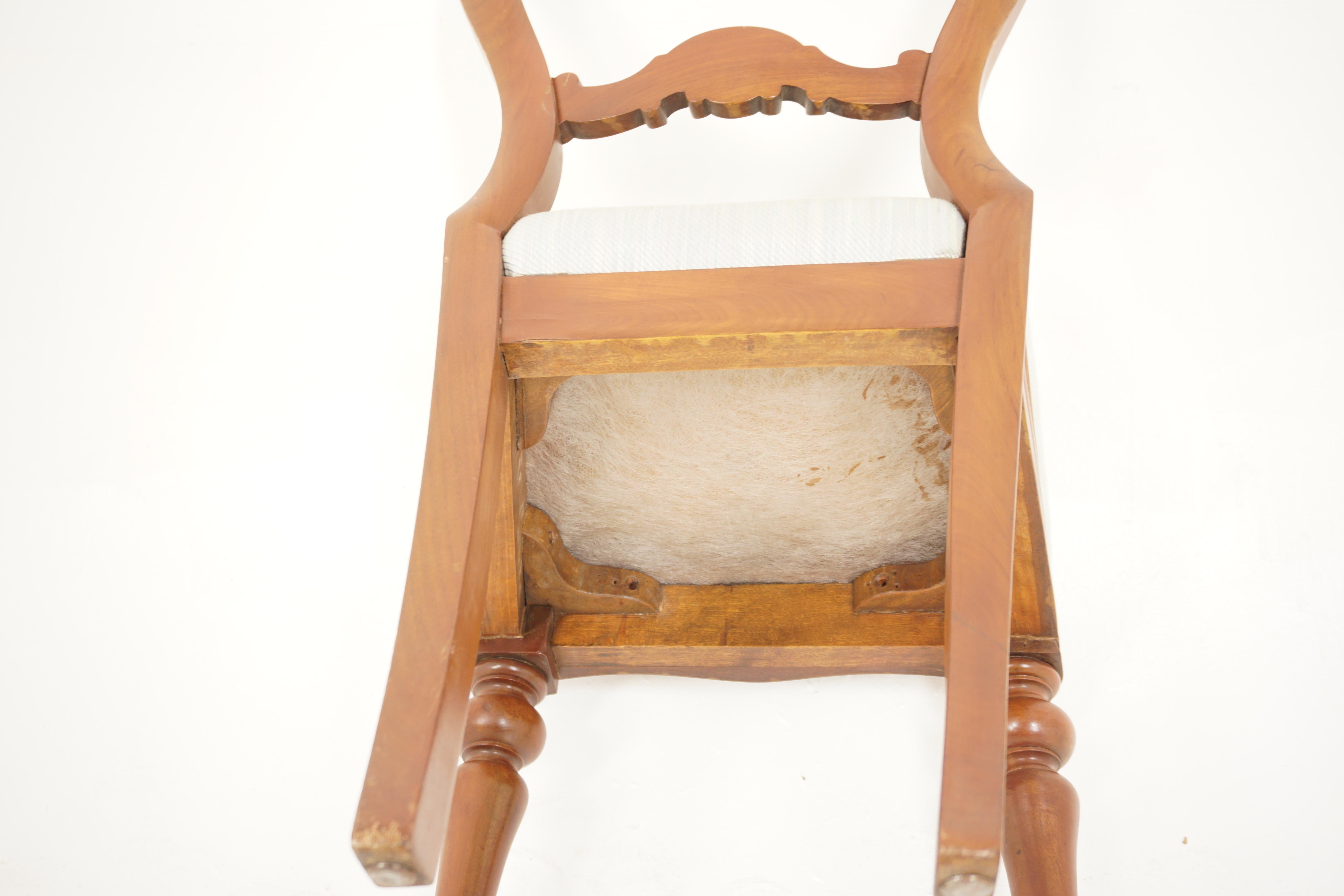 Single Victorian Walnut Balloon Back Chair, Scotland 1880, H043 For Sale 2