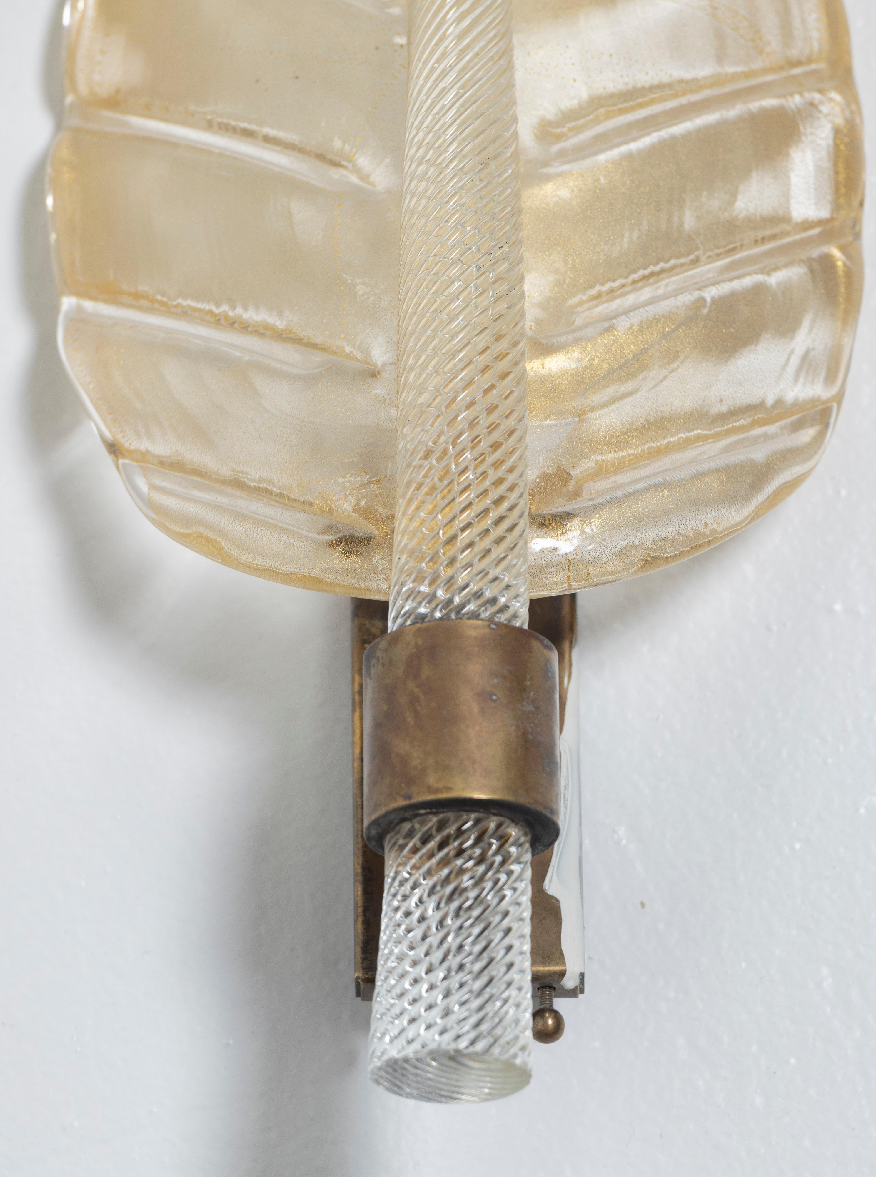Mid-Century Modern Single Vintage Amber & Bronze Leaf Sconce, Barovier&Toso, Italy For Sale