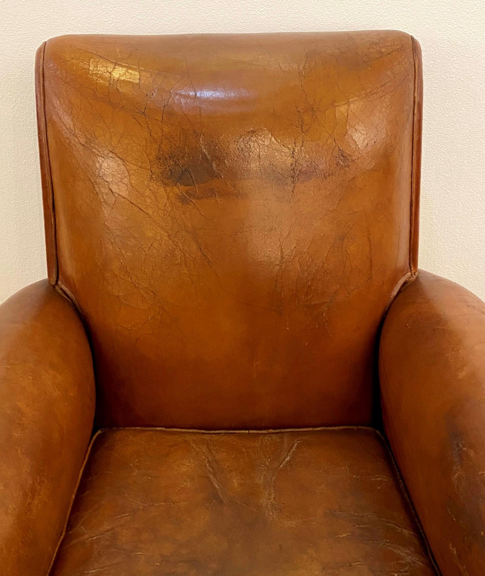 Single Vintage Art Deco French Brown Leather Club Chair In Good Condition In New York, NY