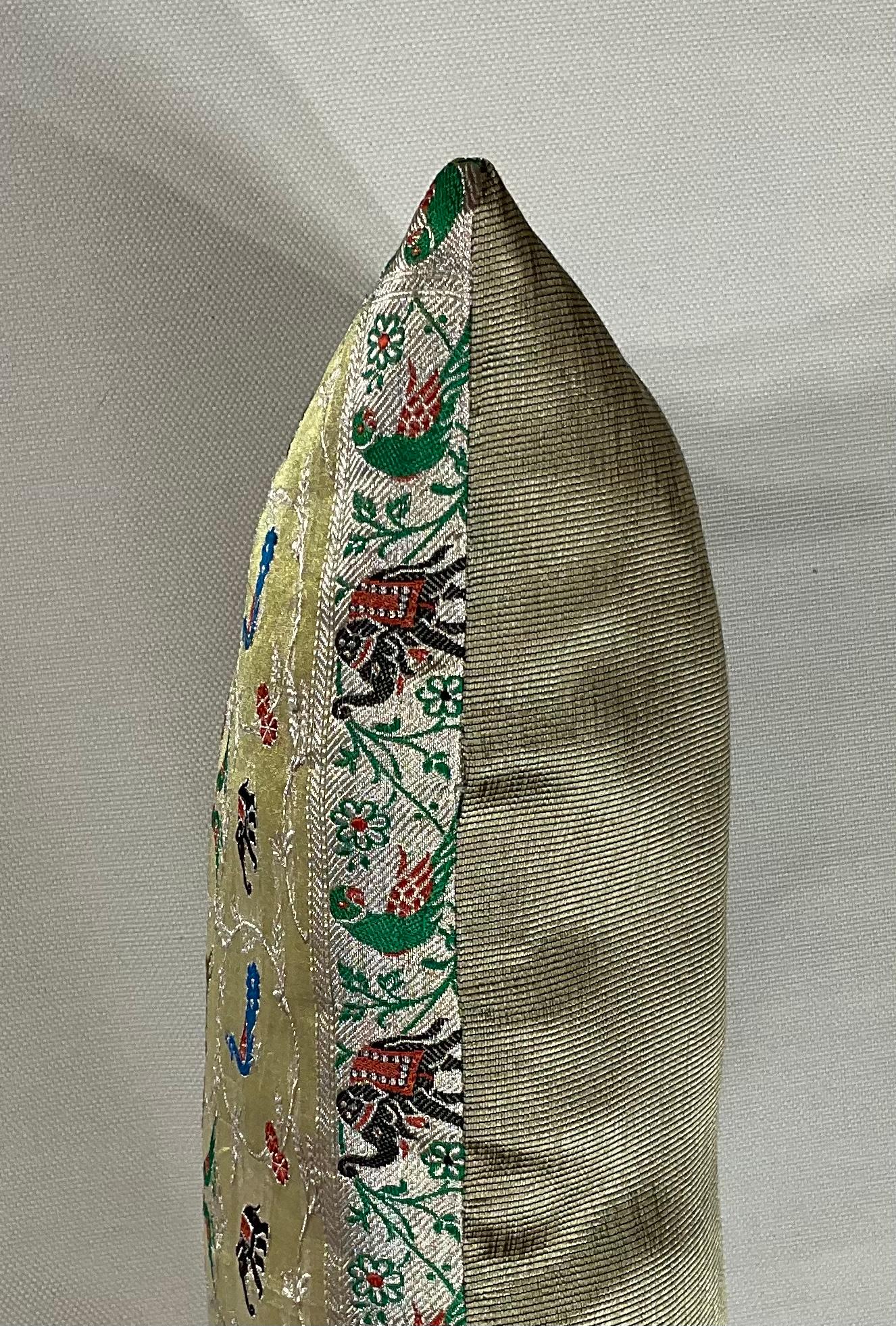 Single Vintage Embroidery Textile Pillow  1