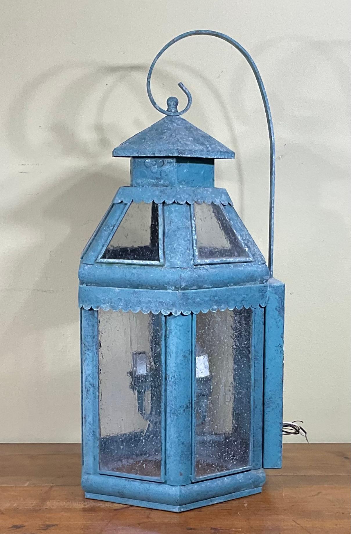 Single Vintage Handcrafted Solid Brass Wall Lantern For Sale 4