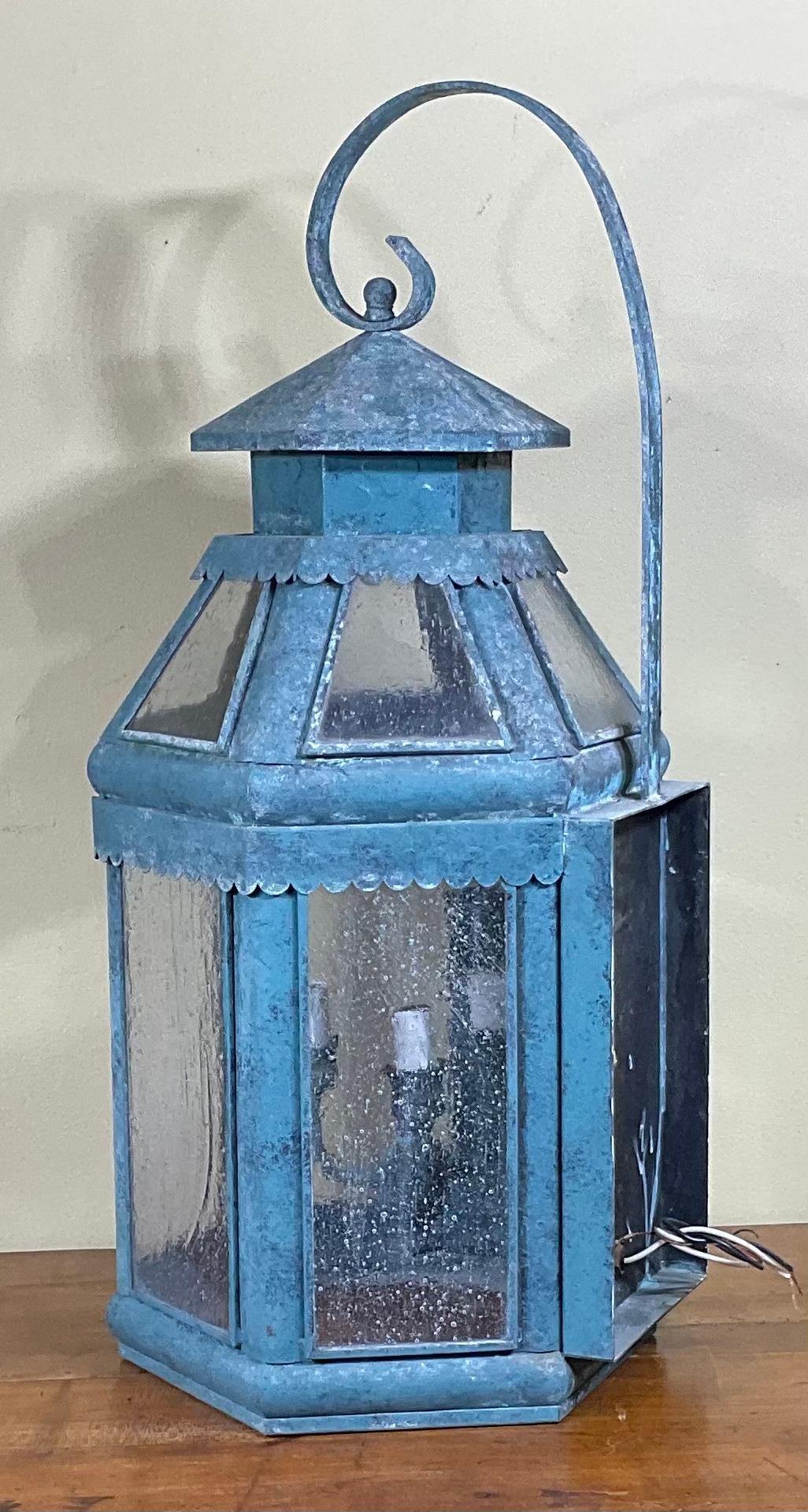 Single Vintage Handcrafted Solid Brass Wall Lantern For Sale 3