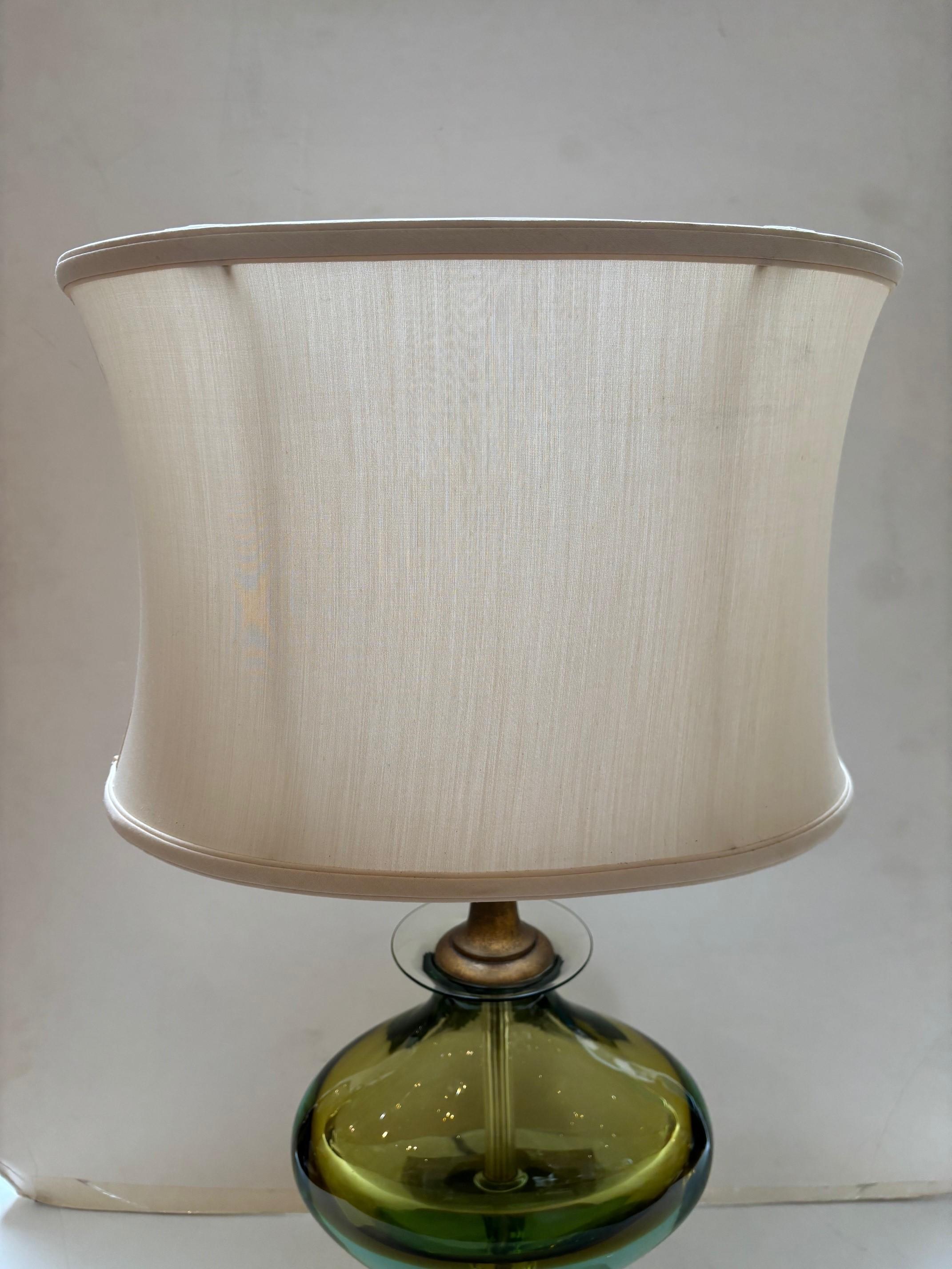 Lampe italienne vintage Abisinthe verte de Murano avec abat-jour en soie de Seguso en vente 5