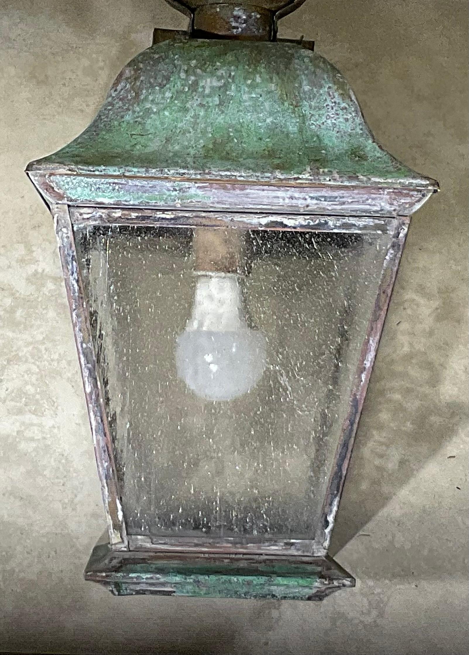 Hand-Crafted Single Vintage Solid Brass Wall Lantern For Sale