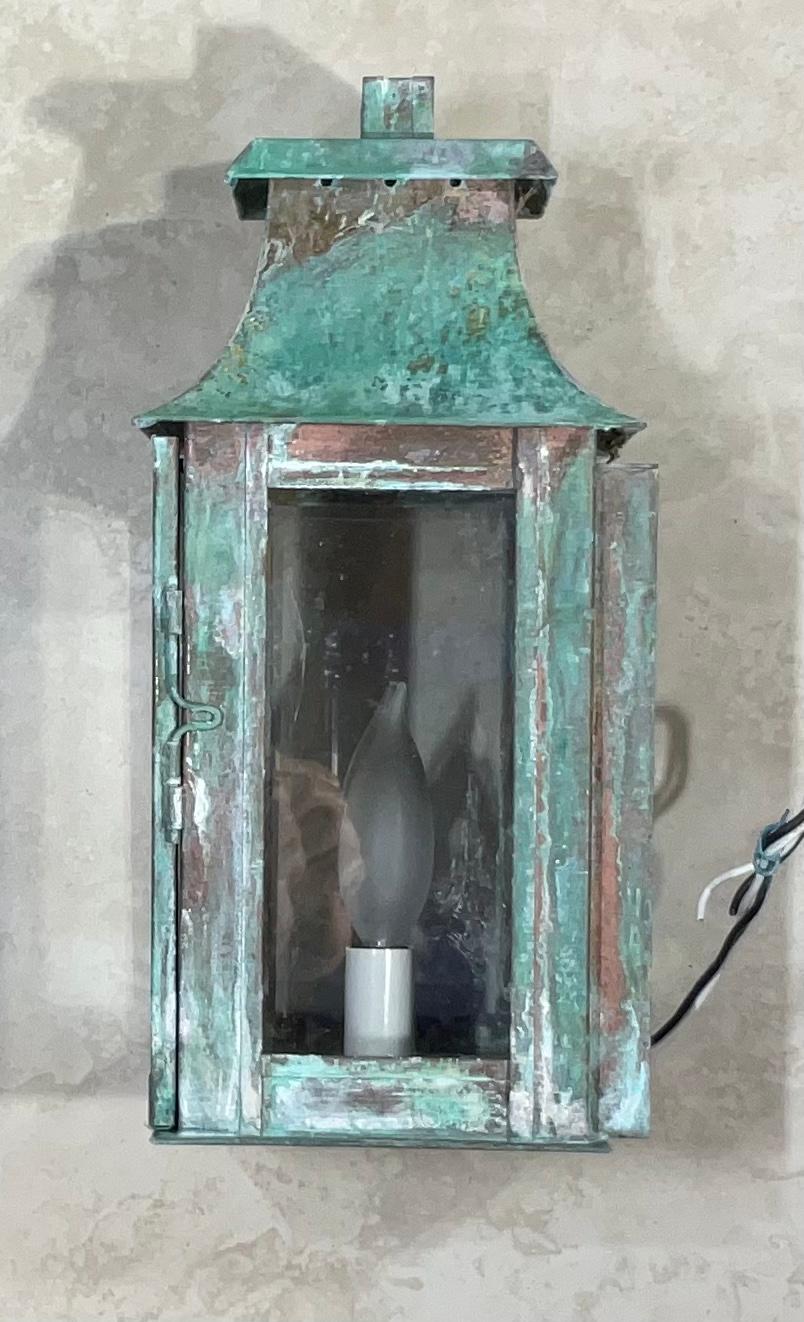 Single Wall Hanging Copper Lantern In Good Condition For Sale In Delray Beach, FL