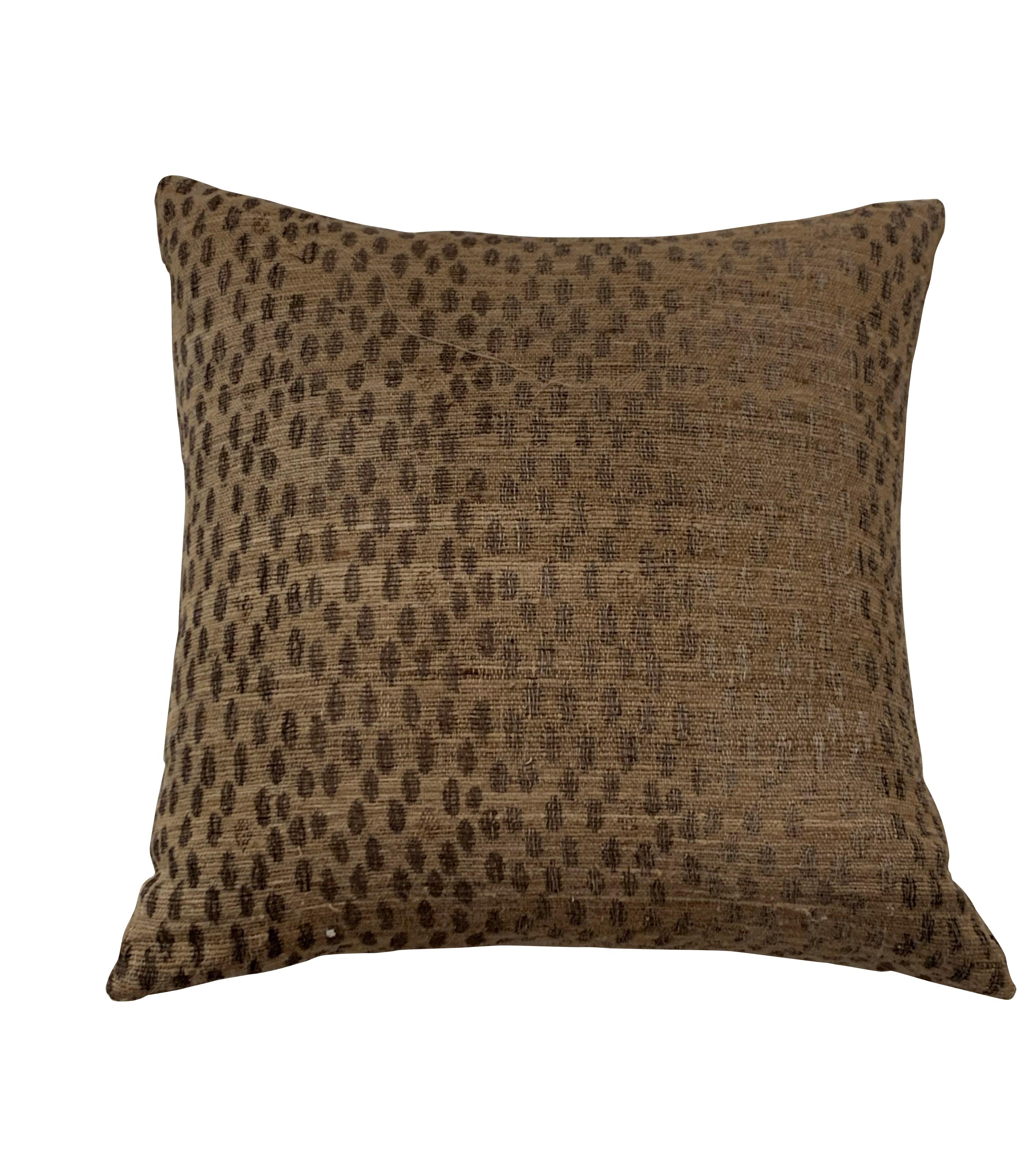 Single Wide Stripe Handspun Linen Pillows, Indonesia, Contemporary 4