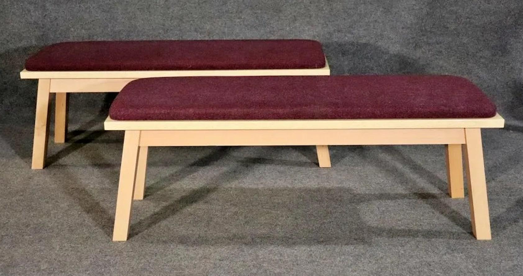 Listing is for 1 of 2 window benches. Wood frame with fabric seat.
Please confirm location NY or NJ.