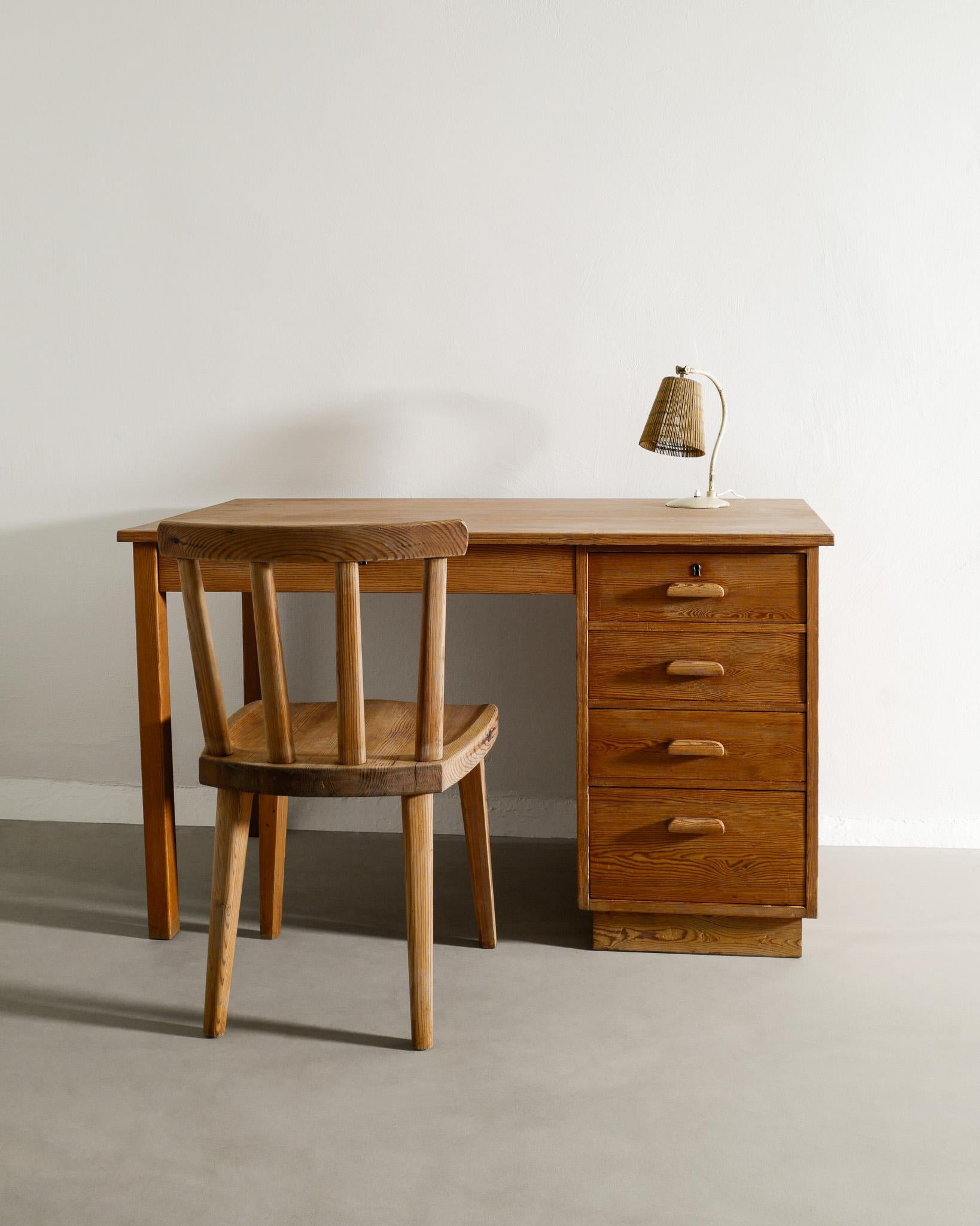 Mid-20th Century Single Wooden Dining Utö Chair in Pine by Axel Einar Hjorth for NK Sweden, 1932 For Sale