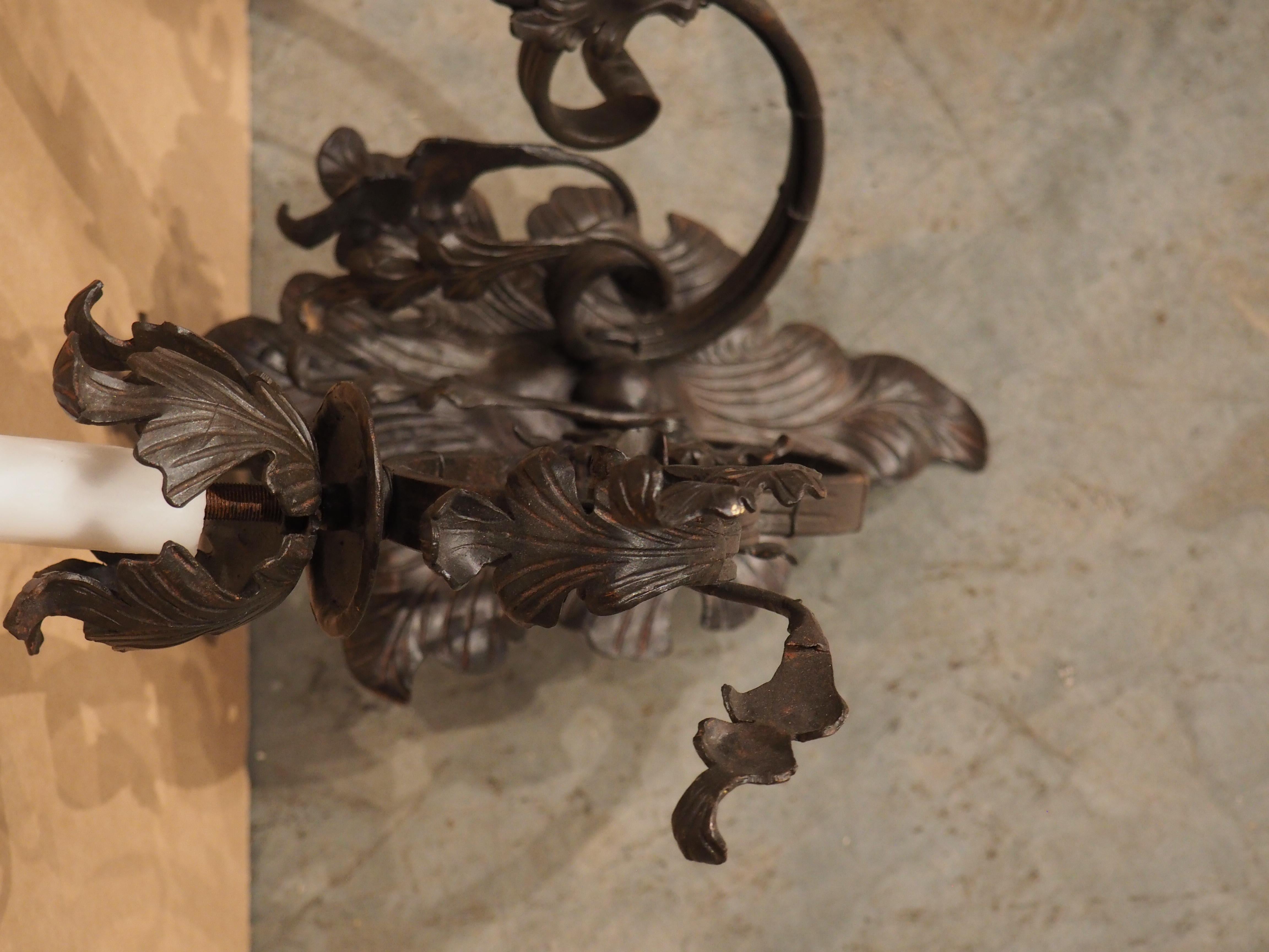 Single Wrought Iron Wall Sconce with Foliate Ornamentation For Sale 2