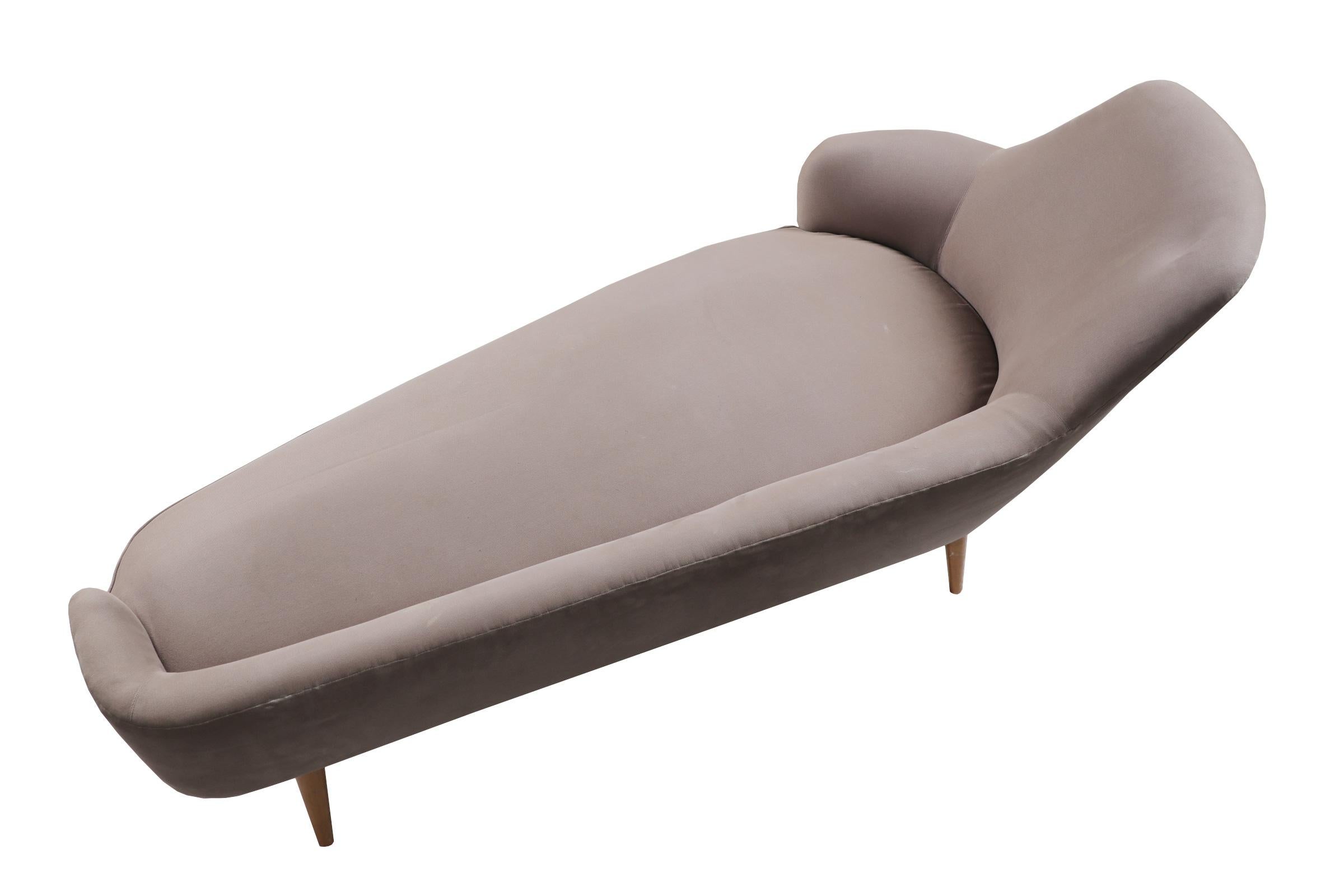 Swedish Singoalla Chaise Lounge For Sale