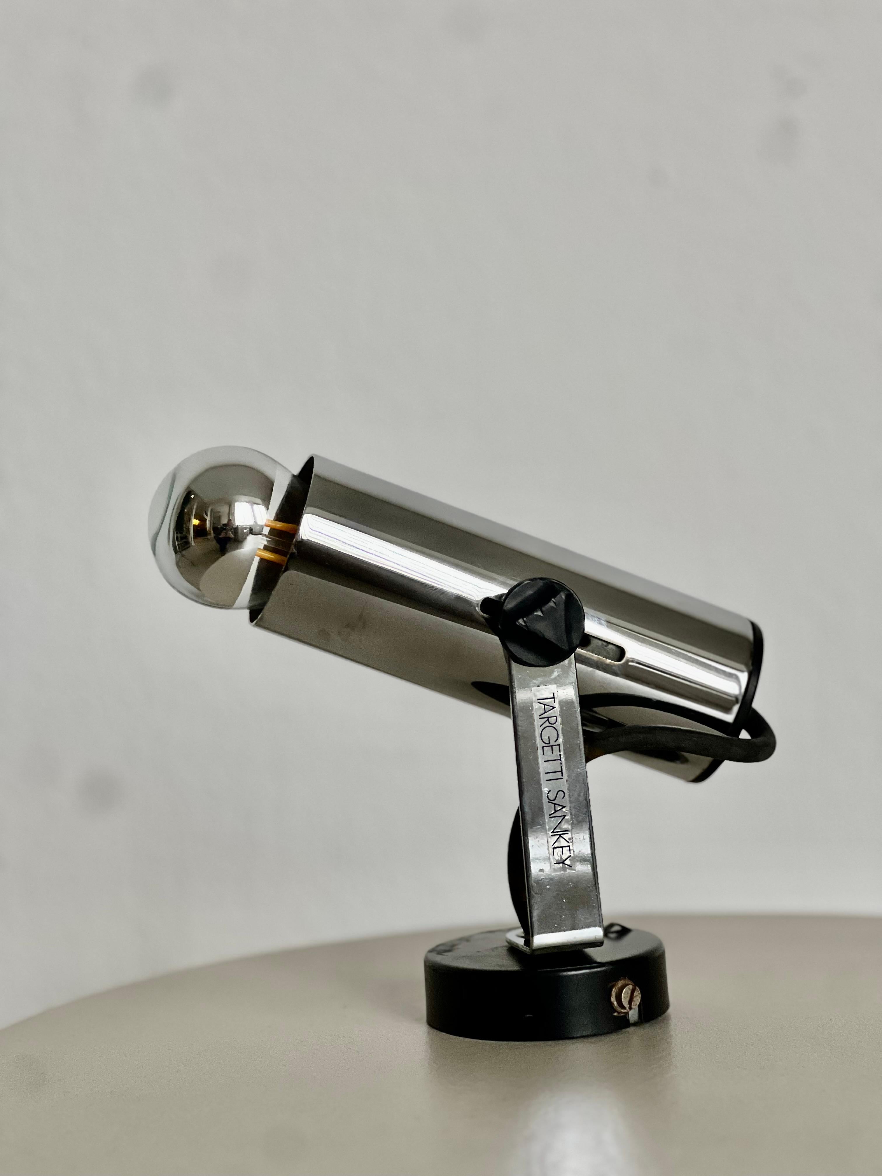 Rare Chrome Italian Spotlight by Targetti Sankey 1970's - Vintage lighting spot For Sale 10
