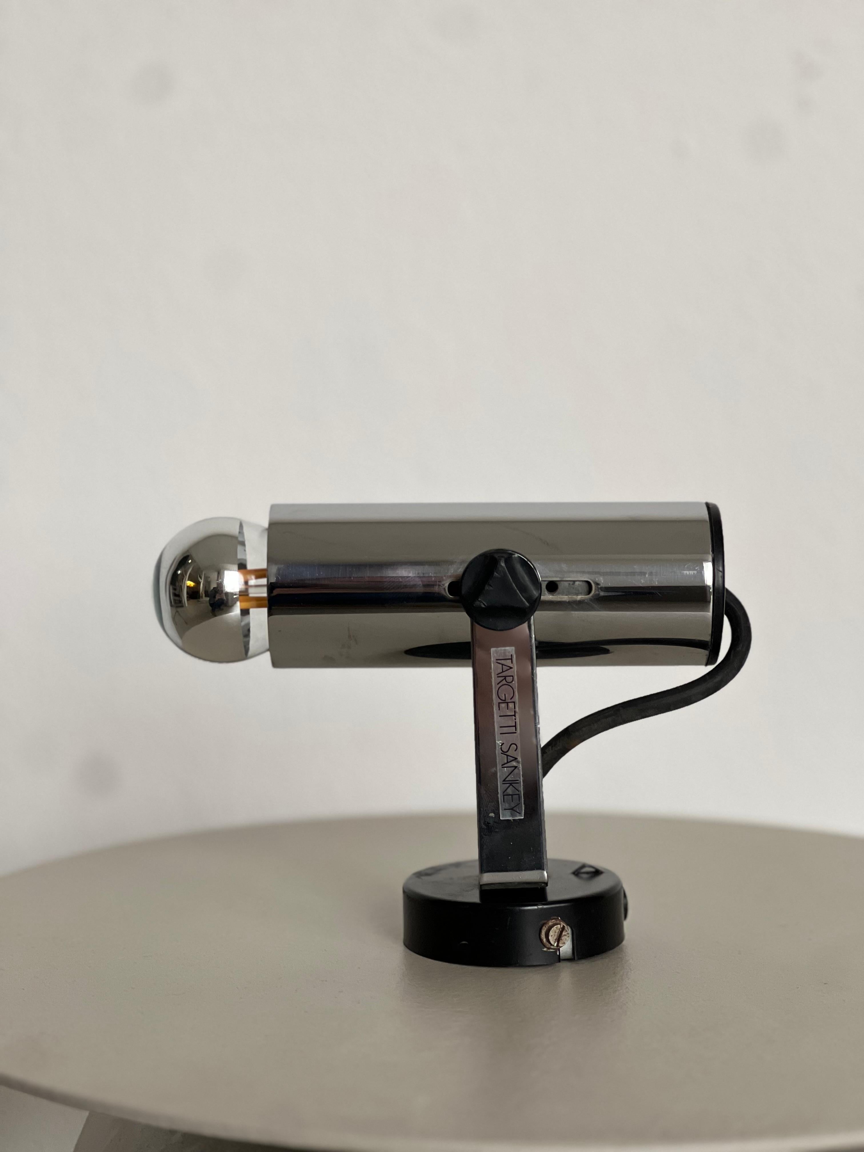 Metal Rare Chrome Italian Spotlight by Targetti Sankey 1970's - Vintage lighting spot For Sale