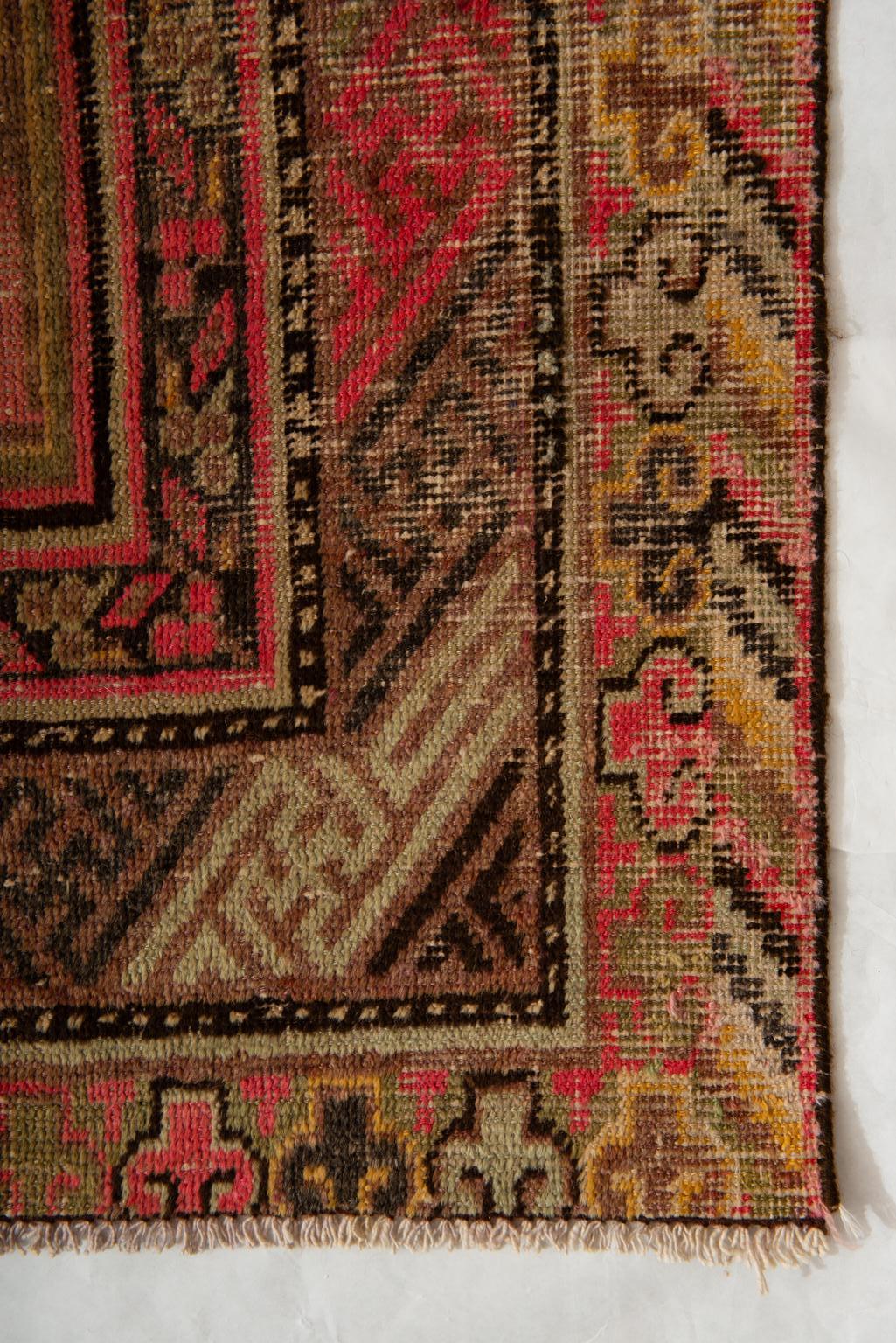 Sinkiang or Samarkanda Vintage Carpet For Sale 5