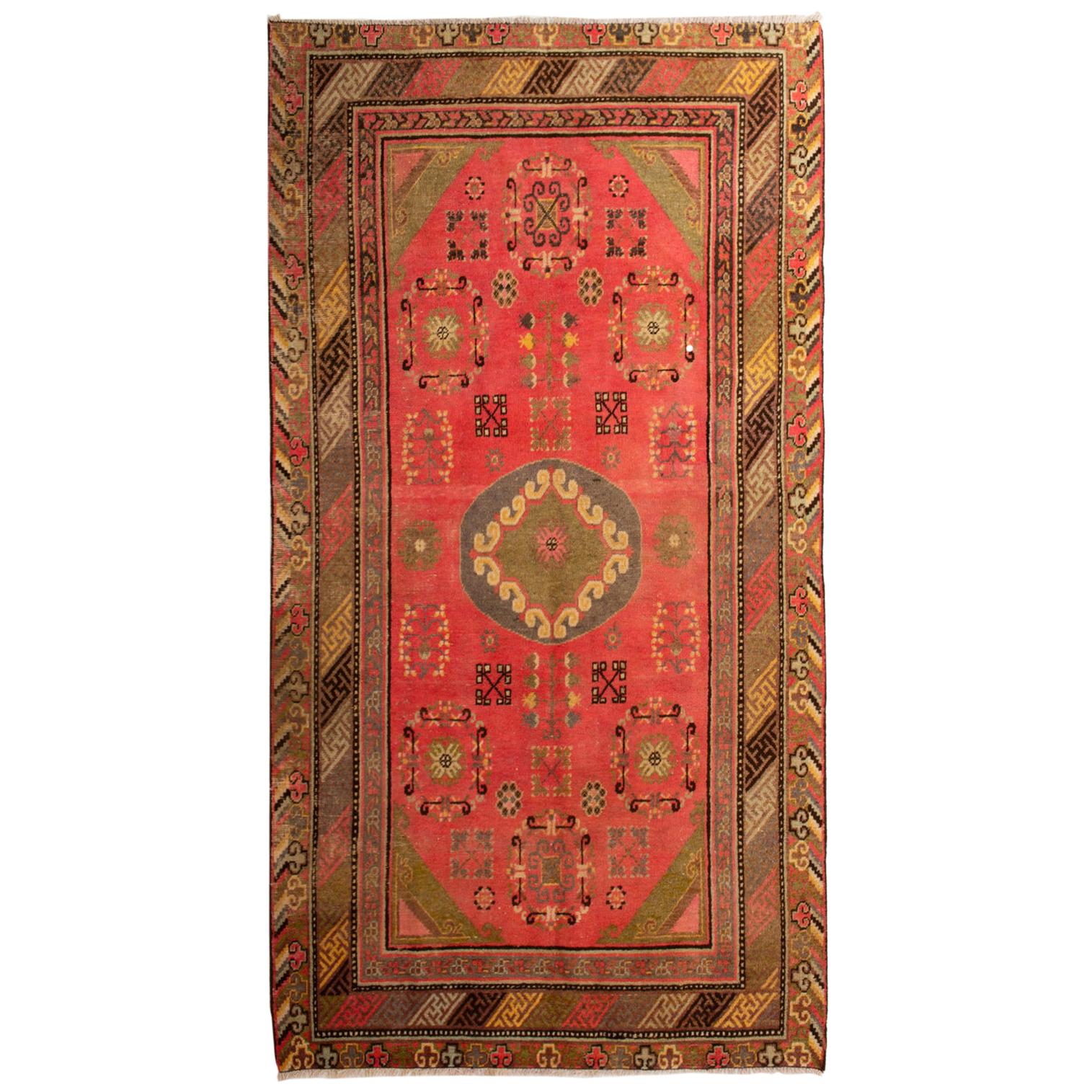 Sinkiang or Samarkanda Vintage Carpet