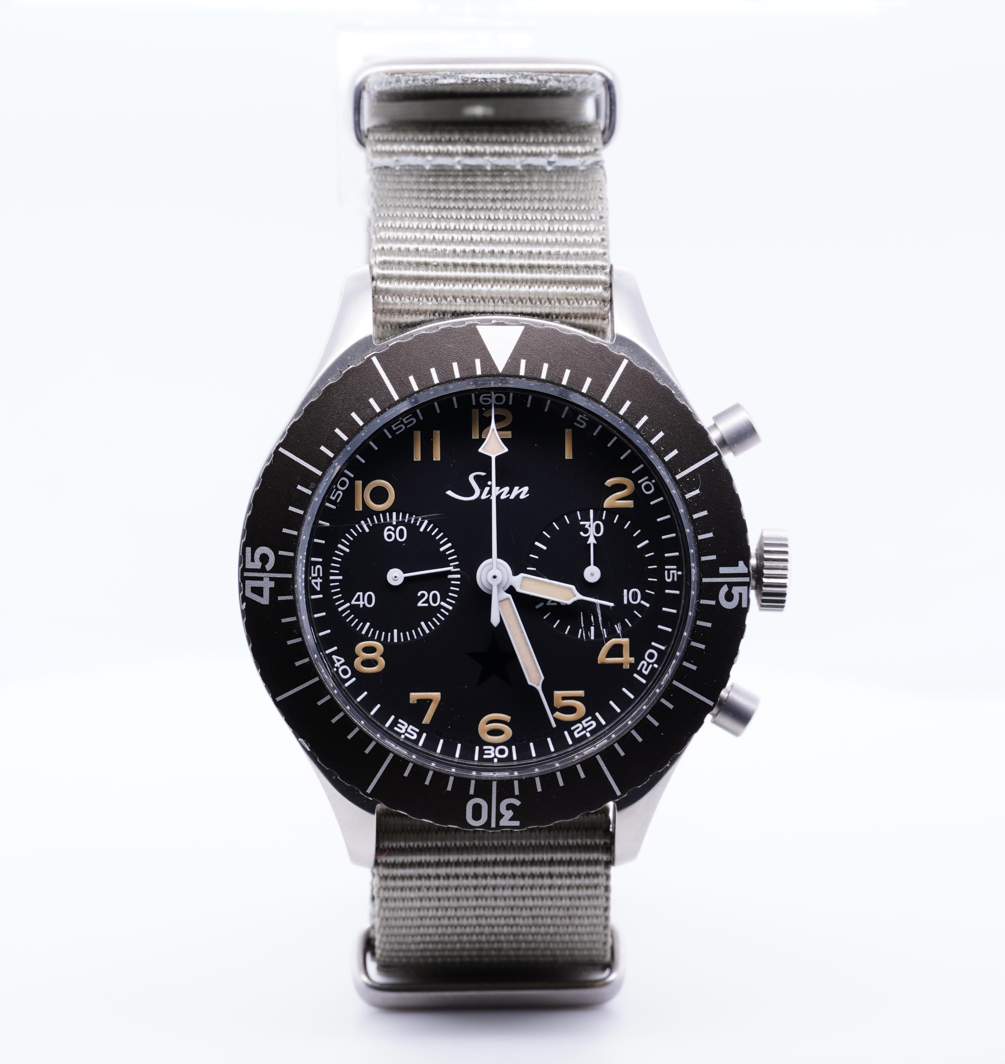 Sinn Stell Limited Edition 155 Revolution Chronograph Wristwatch, Ref. 155.031

Brand	Sinn
Reference number	155.031
Movement	Automatic
Case material	Steel
Year of production	2019
Condition	Pre-owned
Original box, original