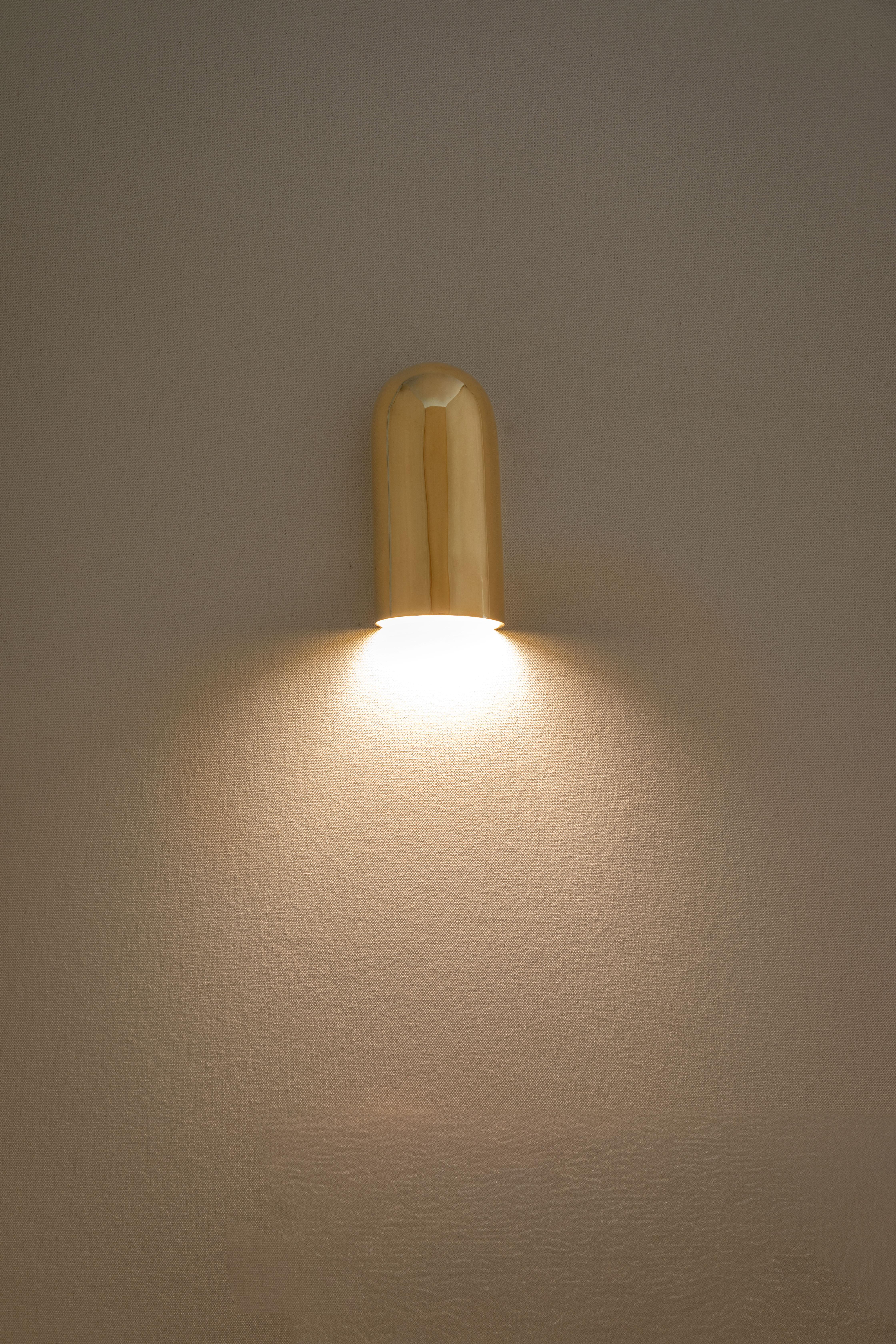 Sino Meio P Wandleuchte von Studio Orth (21. Jahrhundert und zeitgenössisch) im Angebot