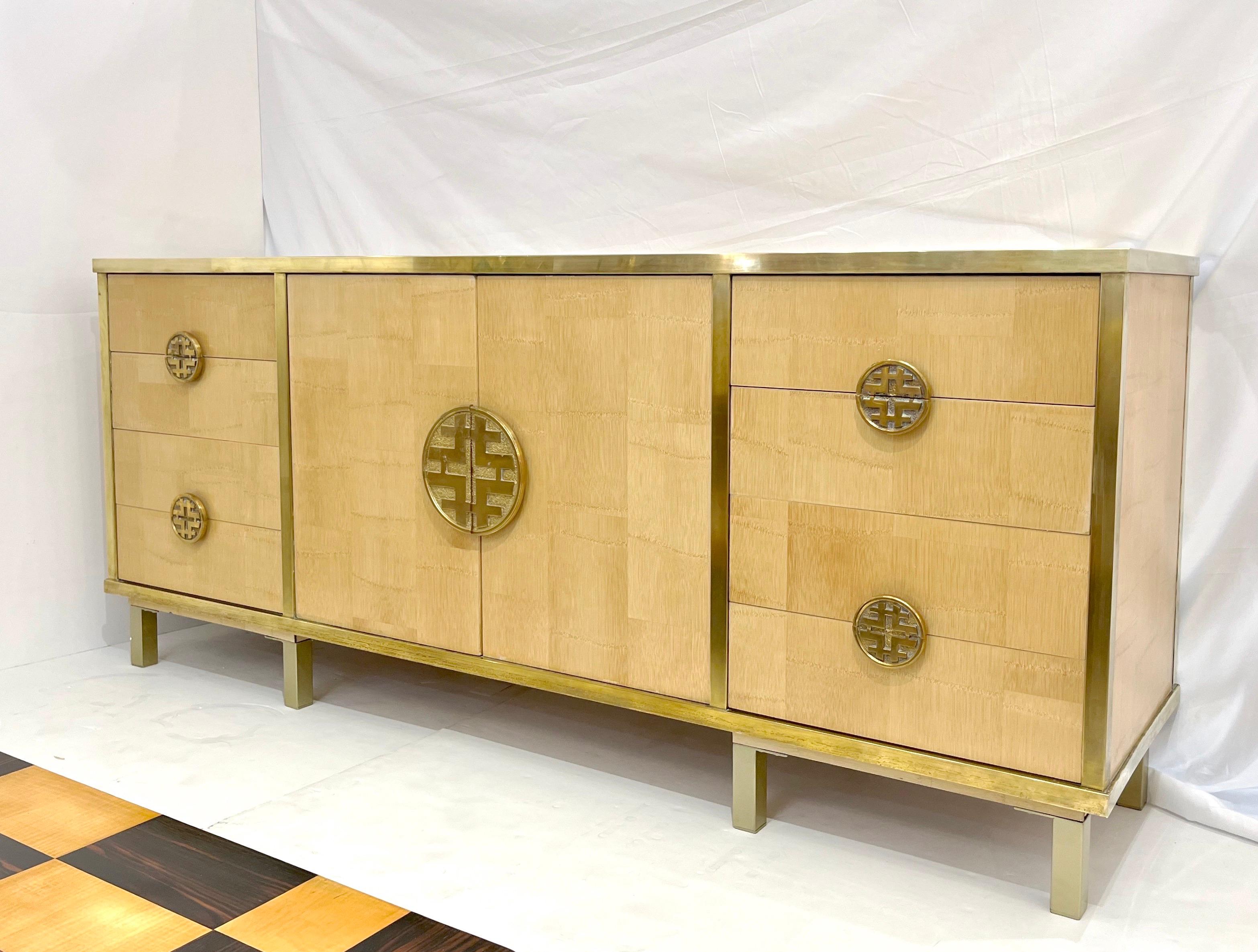 Sinopoli 1970s Italian Back Finished Asian Style Brass Bamboo Sideboard/Cabinet For Sale 10