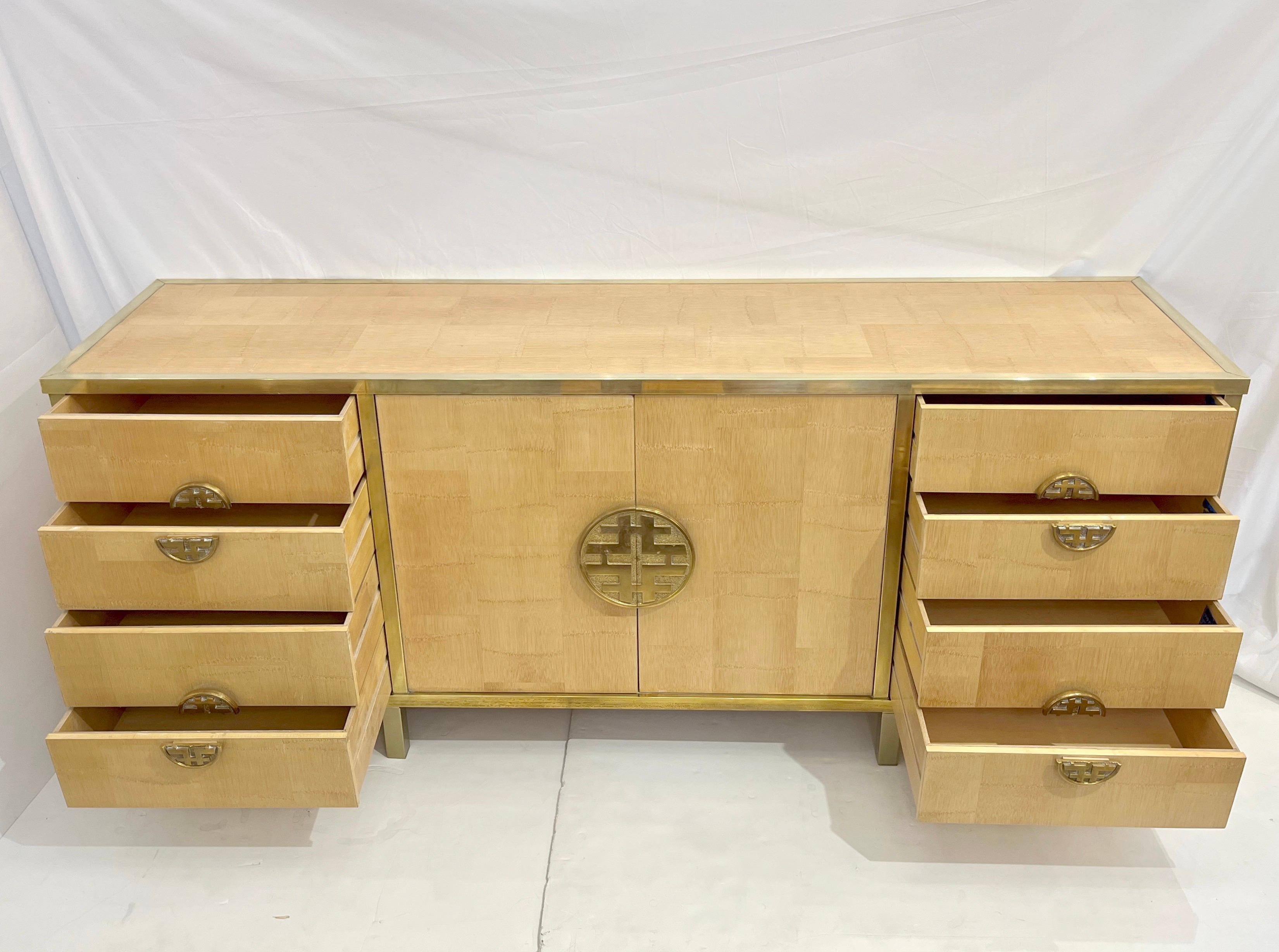 Sinopoli 1970s Italian Back Finished Asian Style Brass Bamboo Sideboard/Cabinet For Sale 11