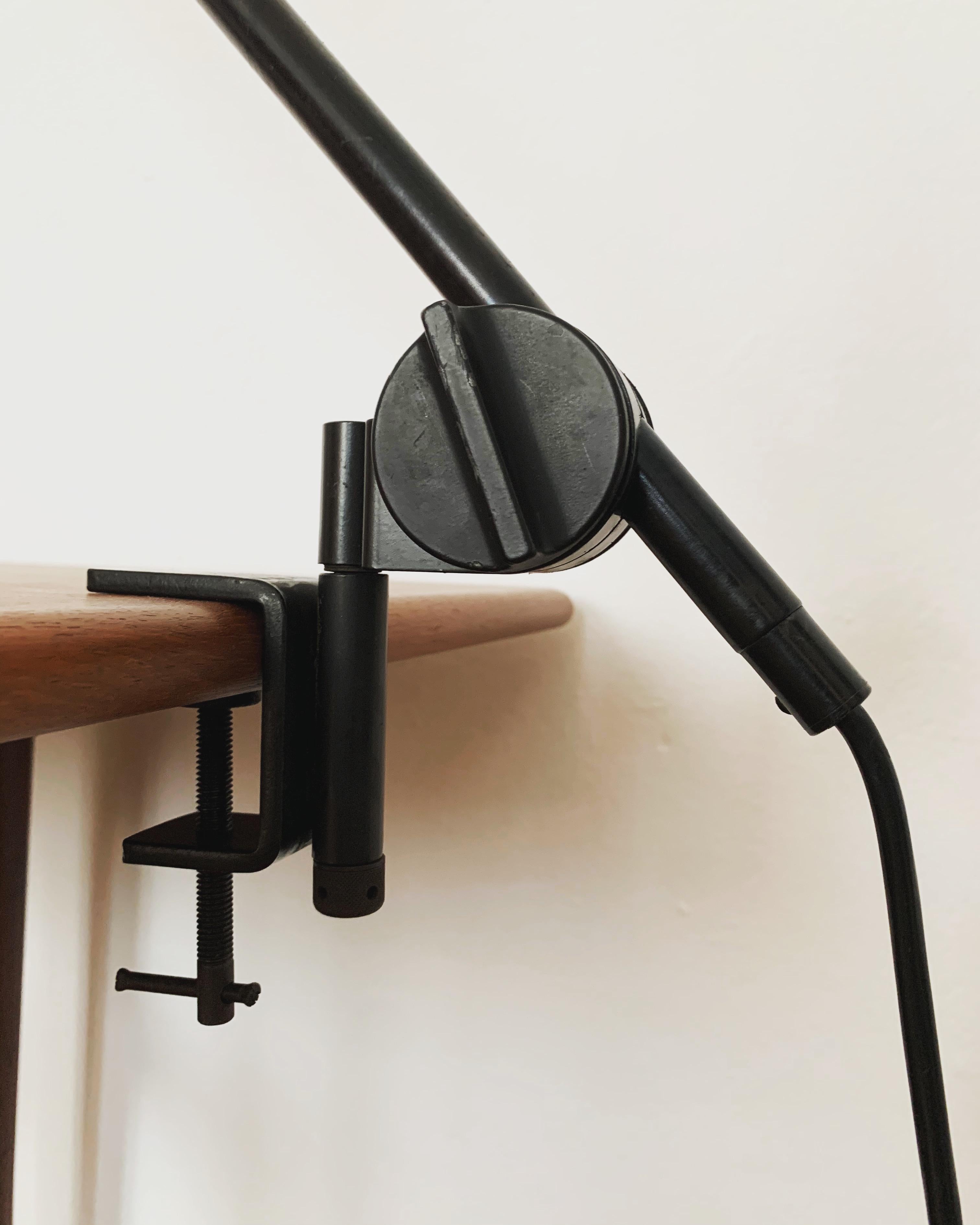 Lámpara de pinza Sintesi de Ernesto Gismondi para Artemide en venta 4