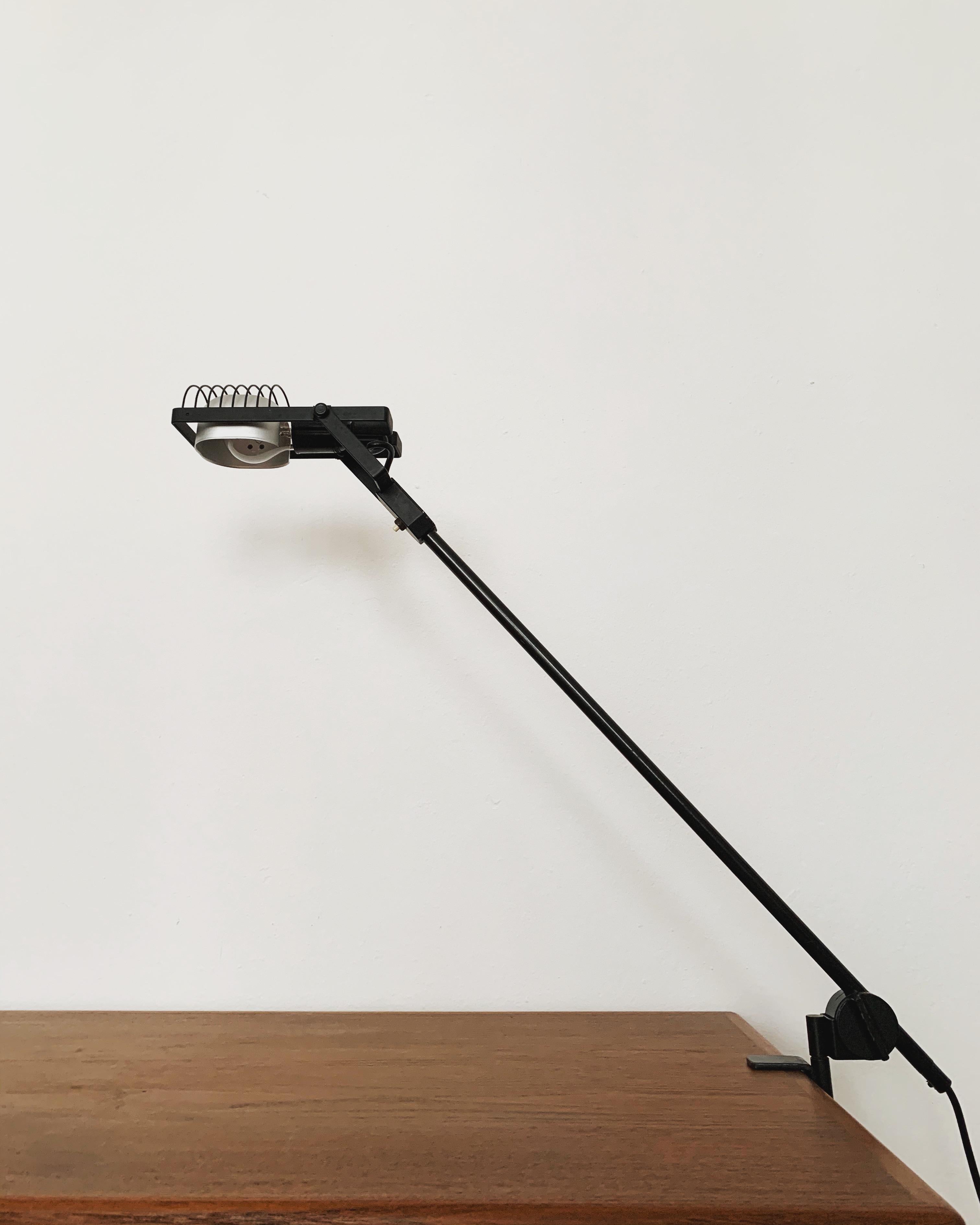 Lámpara de pinza Sintesi de Ernesto Gismondi para Artemide en Bueno estado para la venta en München, DE