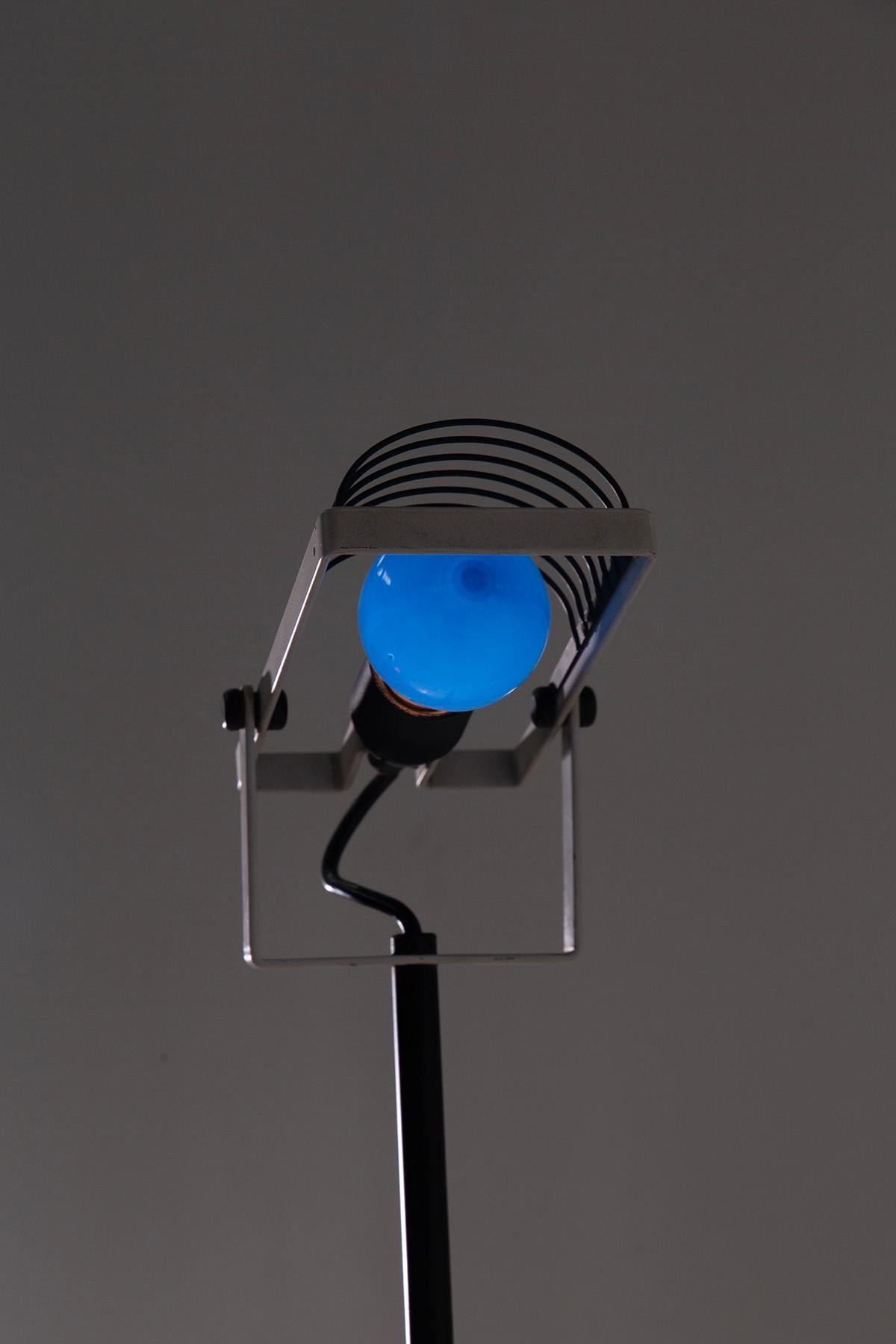 Metallo Sintesi Pair floor lamp by Ernesto Gismondi for Artemide in vendita