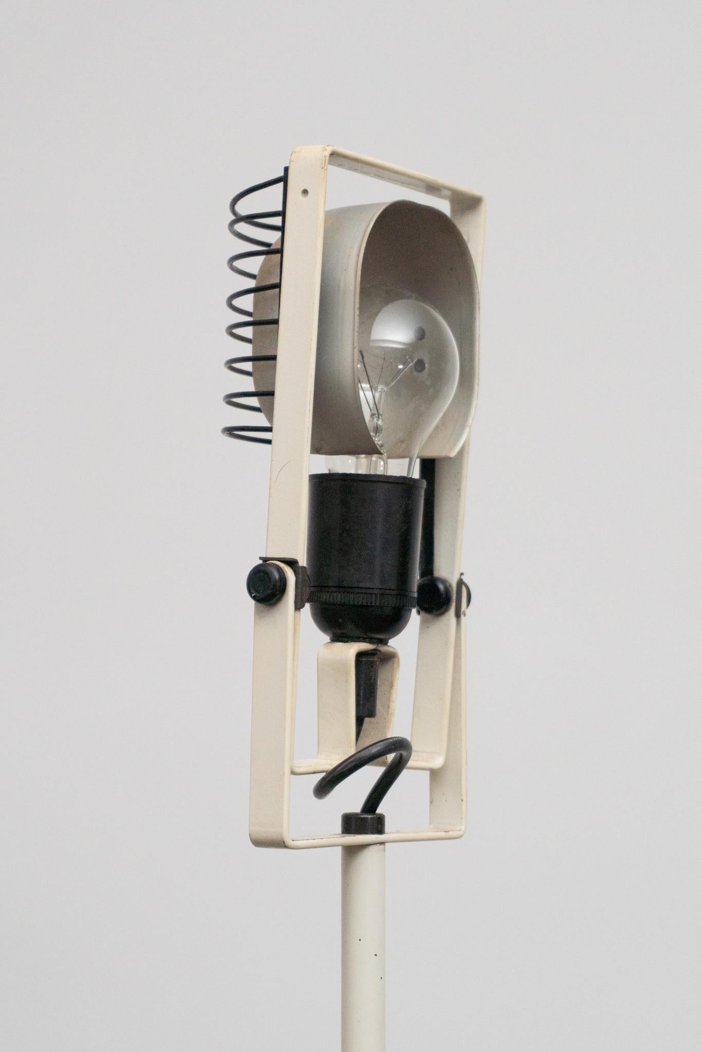 Late 20th Century Sintesi Terra Articulated Floor Lamp Designed by Ernesto Gismondi for Artemide For Sale