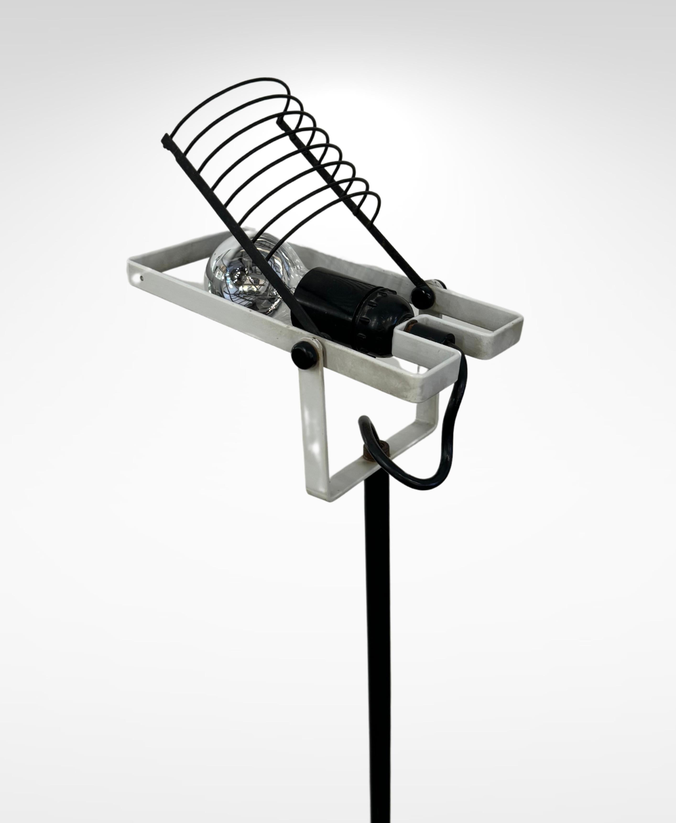 Sintesi Terra by Ernesto Gismondi for Artemide Floor Lamp 2