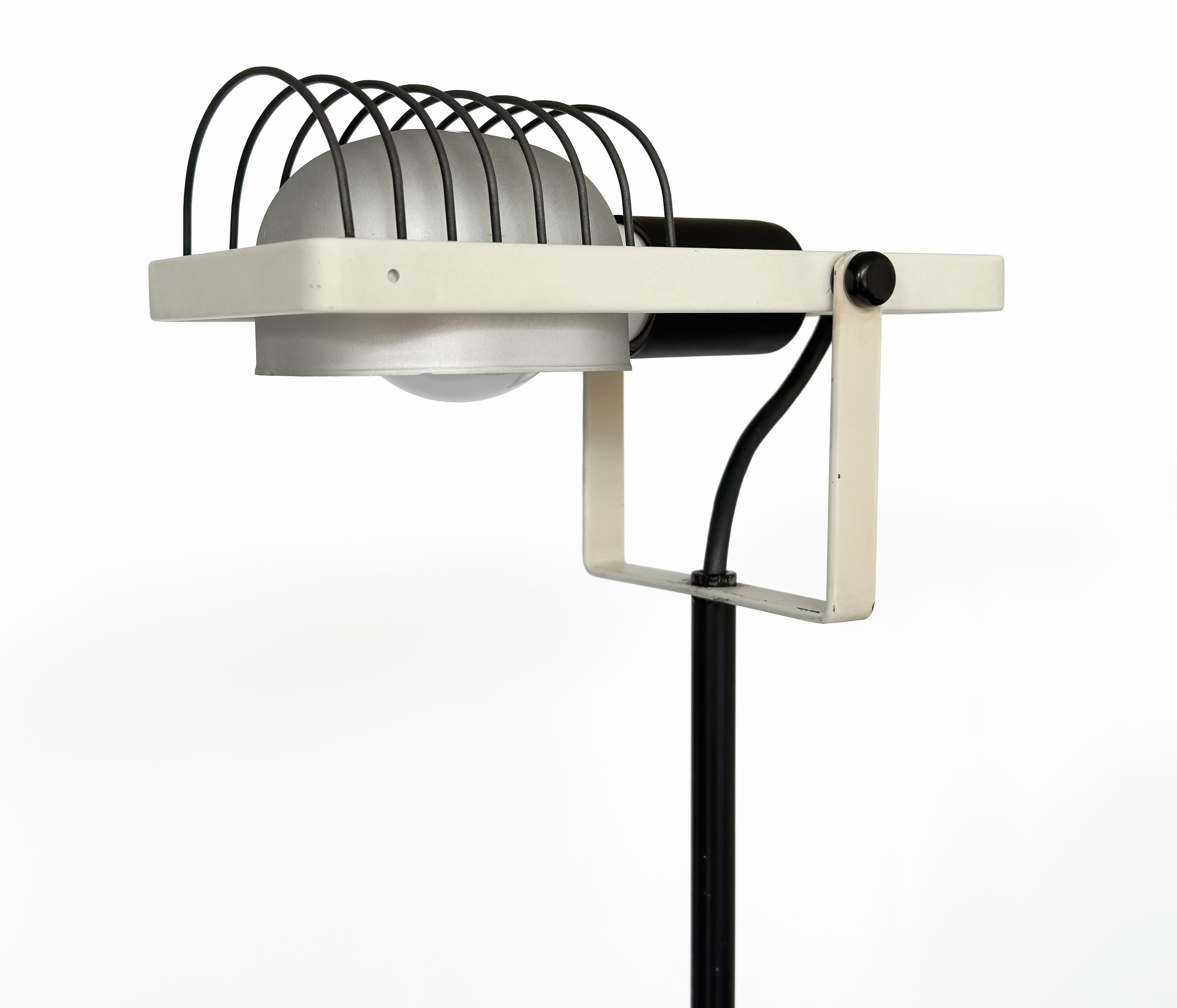 Late 20th Century Sintesi Terra Floor Lamp by Ernesto Gismondi for Artemide For Sale