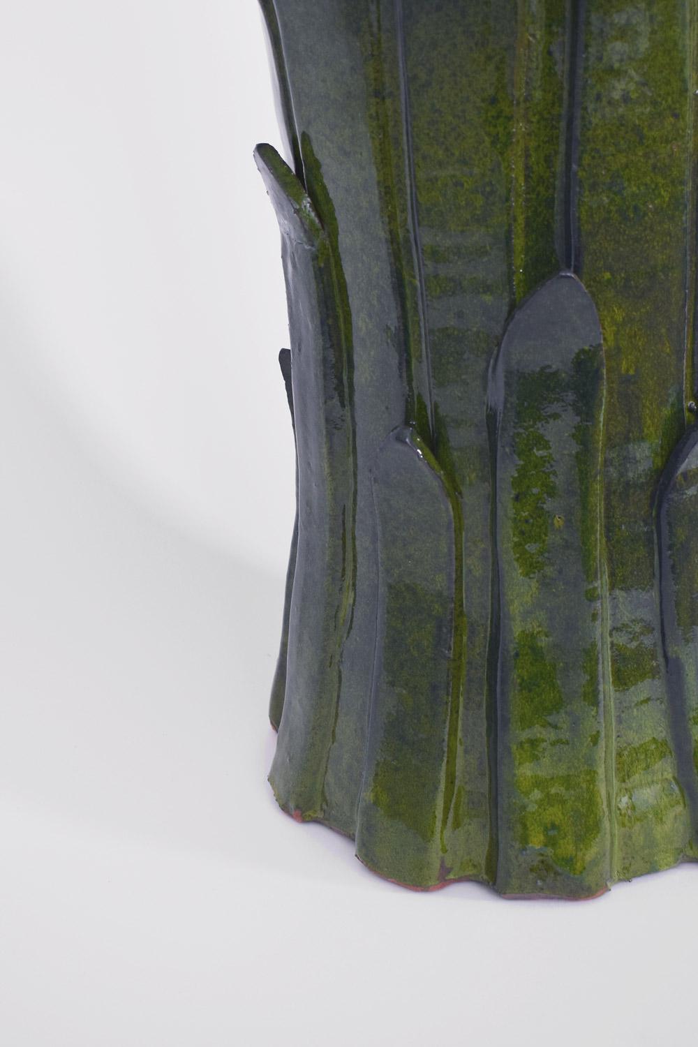 Große grün glasierte Terrakotta-Vase 