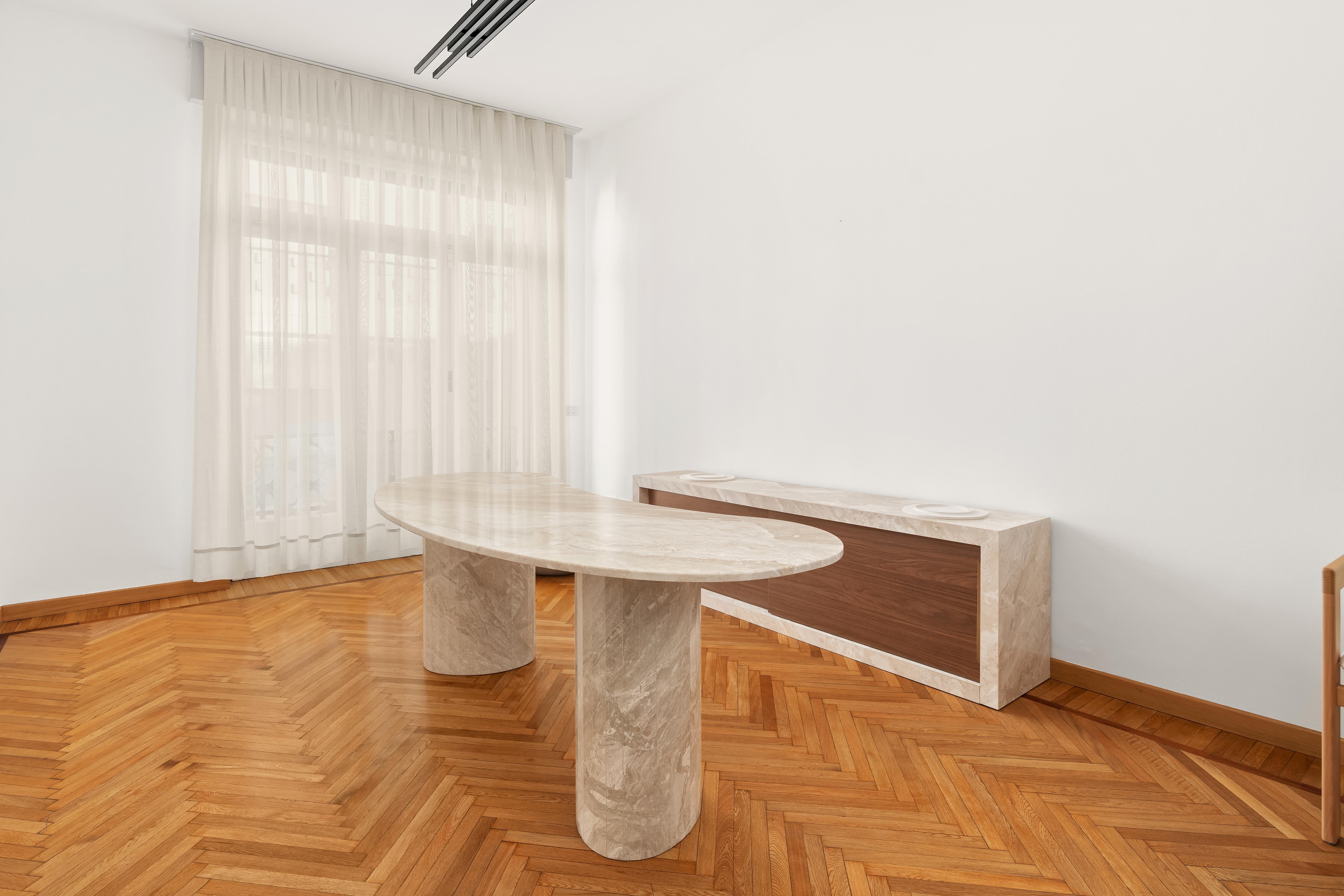 Sinuo Dining Table by STUDIO IB MILANO
Dimensions: W 220 x H 75 cm.
Materials: Beige Onyx.

Also available in other stones.

Ina Borisova is the creative force behind Studio IB Milano. With a diverse background in product engineering and interior