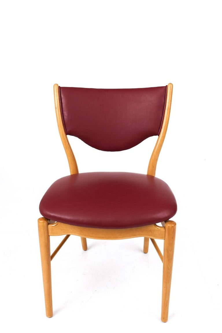 Finn Juhl Sinuous Set of Six Red Dining Chairs in Beech and Leather