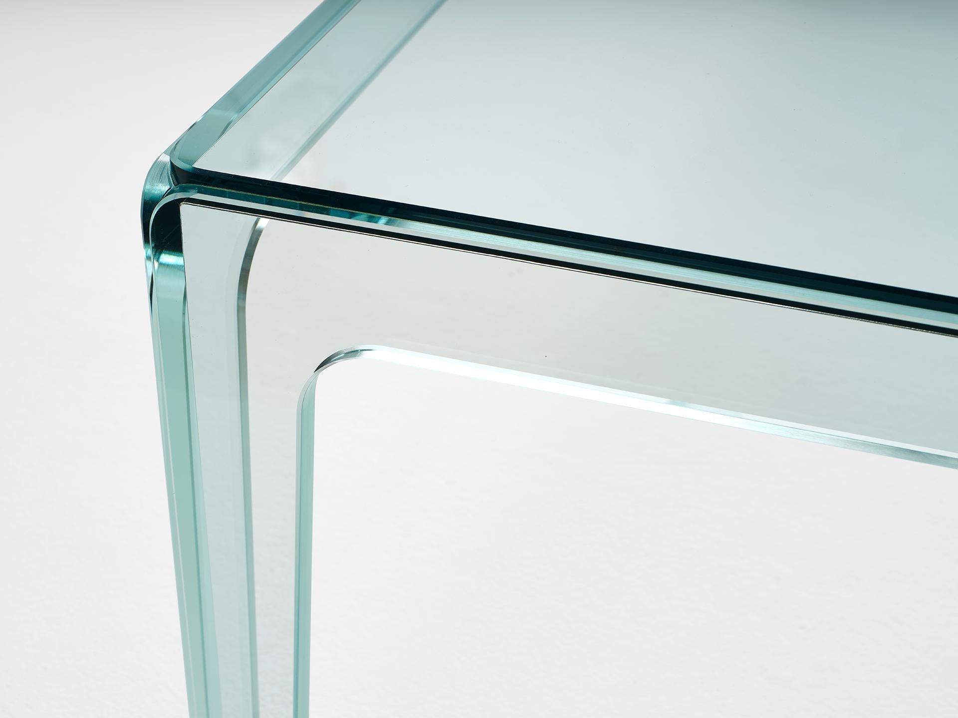 Moderner Glas-Couchtisch des 21. Jahrhunderts  im Zustand „Neu“ im Angebot in Milan, IT