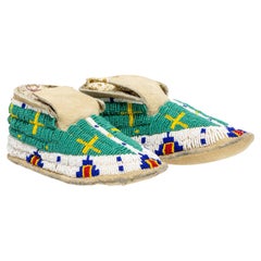 Sioux Child's Moccasins