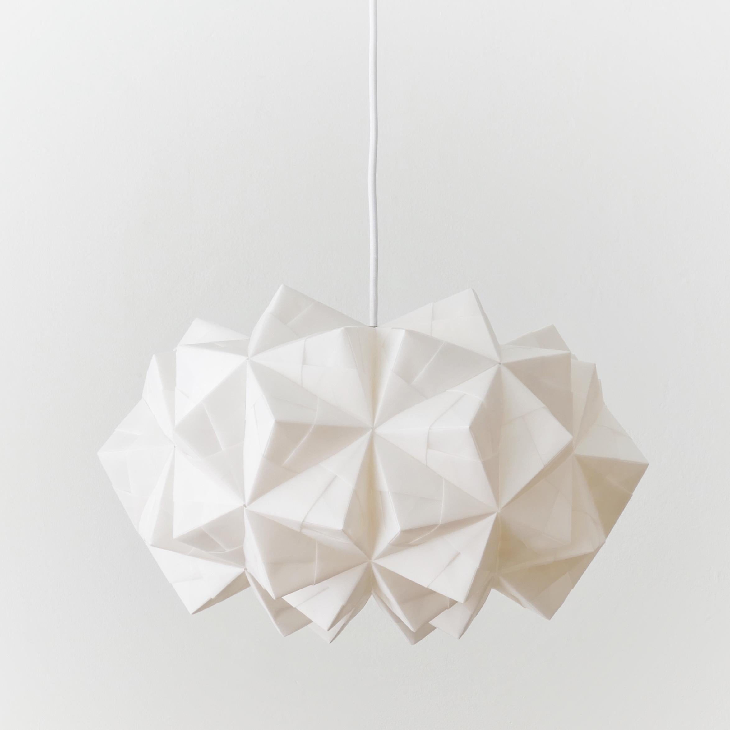 Hand-Crafted Japanese Style Hand-folded White Paper Pendant Lighting 