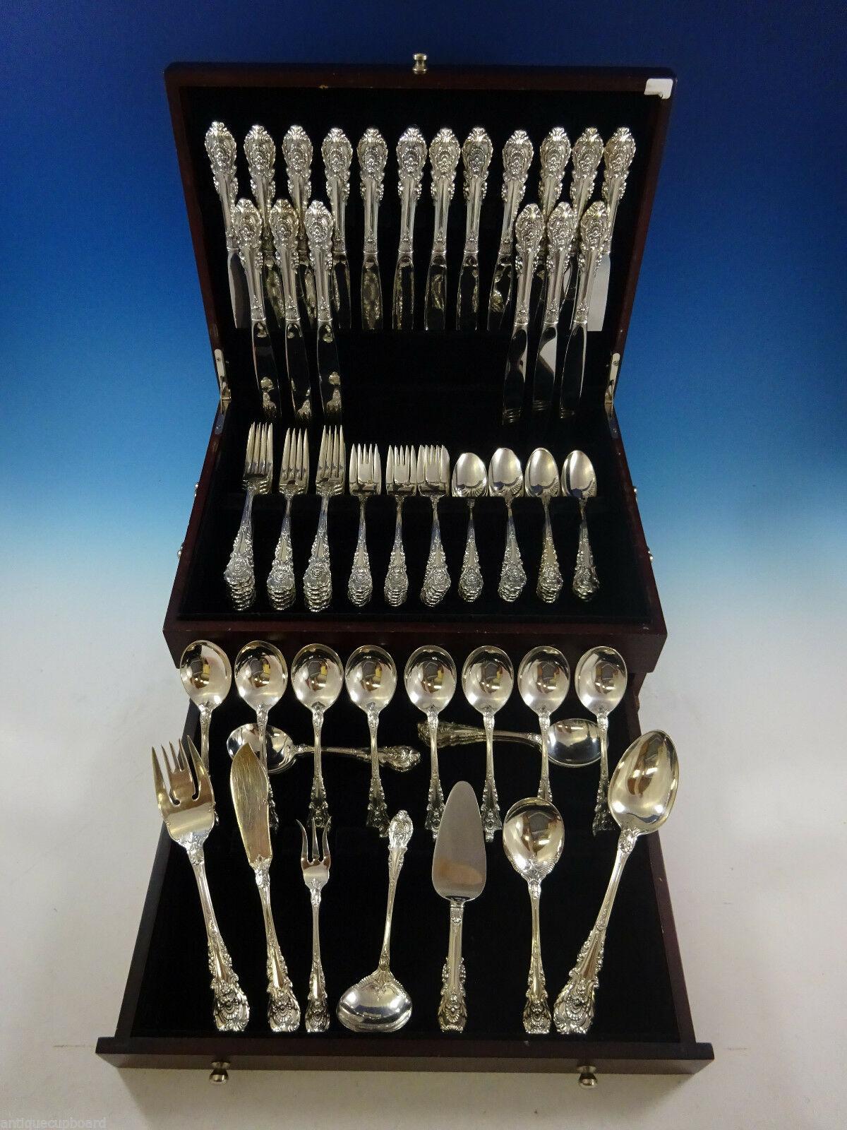 Outstanding Sir Christopher by Wallace sterling silver flatware set - 97 Pieces. This set includes:

18 knives, 9 1/8