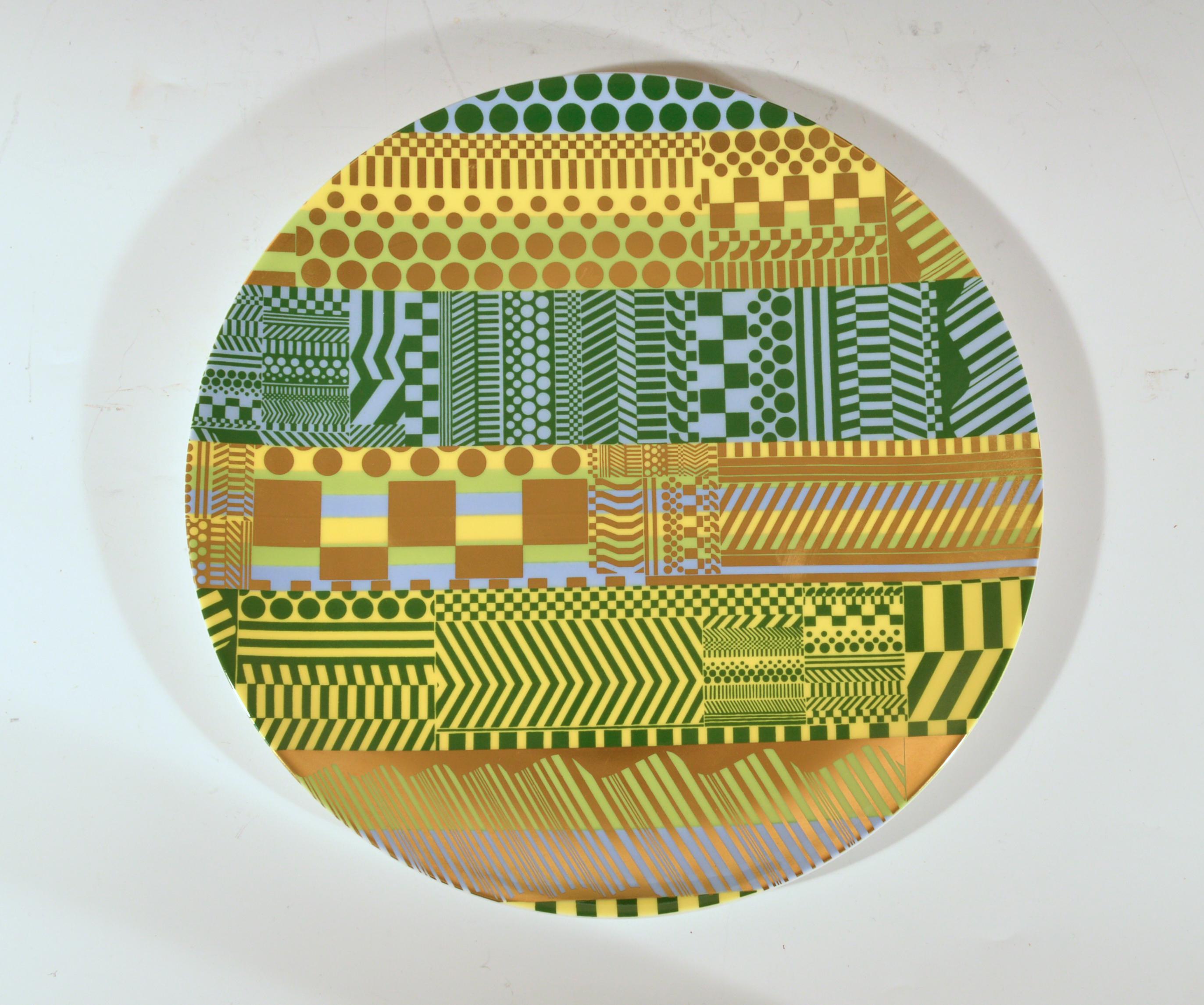 Inglese Sir Eduardo Paolozzi Wedgwood Porcellana Variazioni su un tema geometrico in vendita