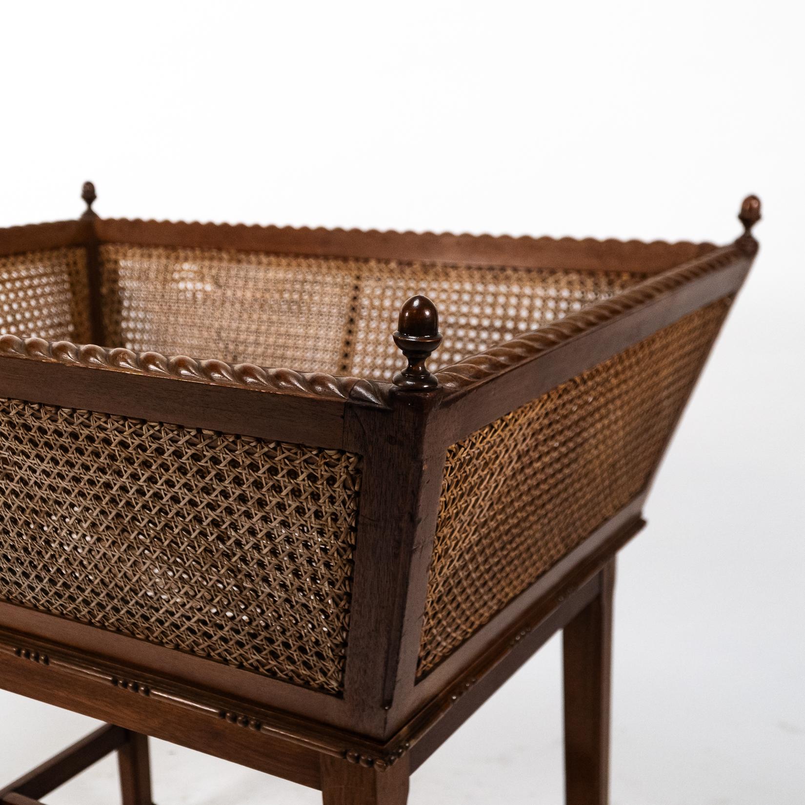 Sir Edwin Landseer Lutyens. A Rare Newspaper Basket with Acorn Finials For Sale 1