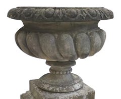 Sir Edwin Lutyens Pair Xl Stone Urns on Pedestals, England, circa 1900