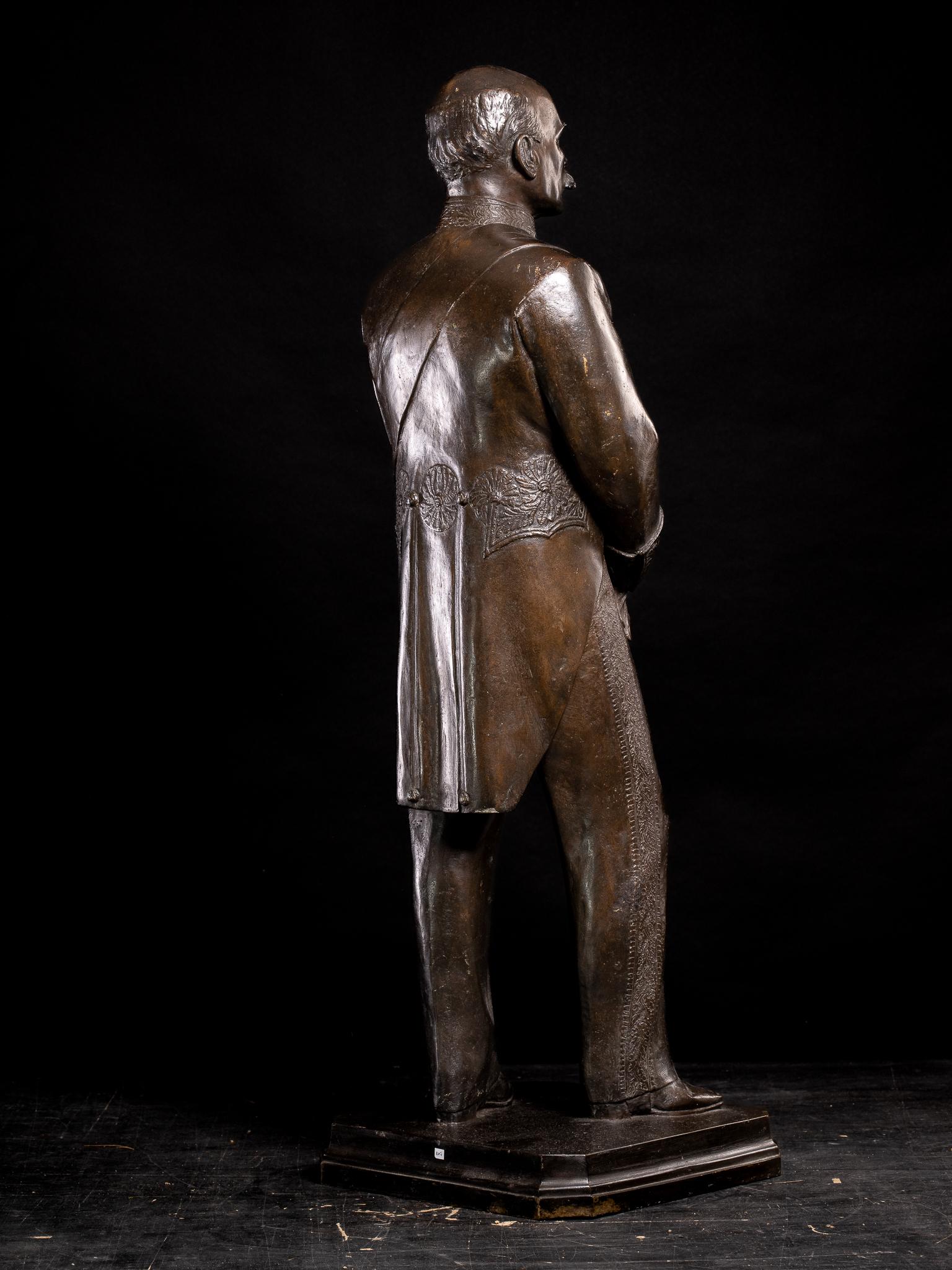 Sir Frederick Lugard-Colonial administrator Nigeria. Bronze by Herbert Cawood. in vendita 1