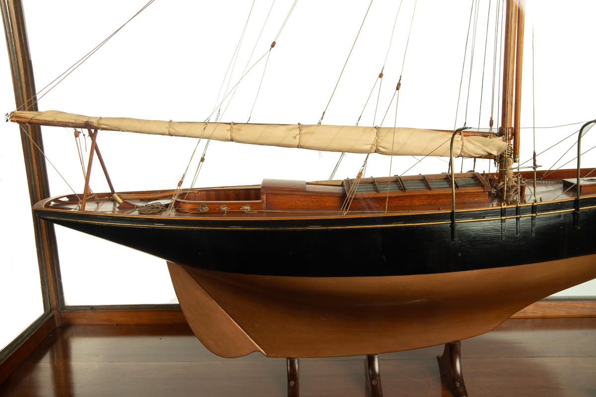 Modèle réduit de Coquette par Sir Harold Clayton, 1899 en vente 2
