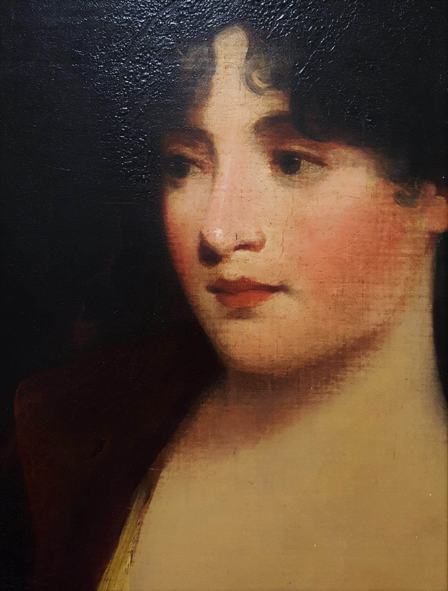 Porträt von Margaritta MacDonald in roter Jacke und weißem Kleid (Halslänge) im Angebot 4