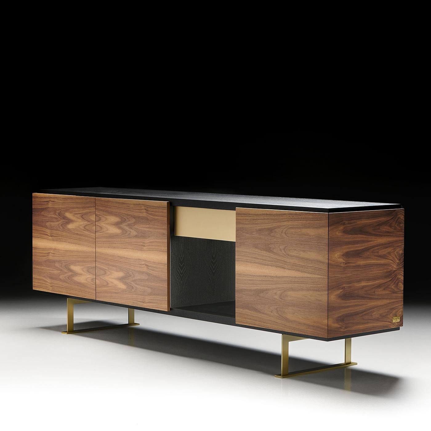 Sira Anrichte aus Esche und Canaletto-Nussbaum mit Moka-Finish von Black Tie im Zustand „Neu“ im Angebot in Milan, IT