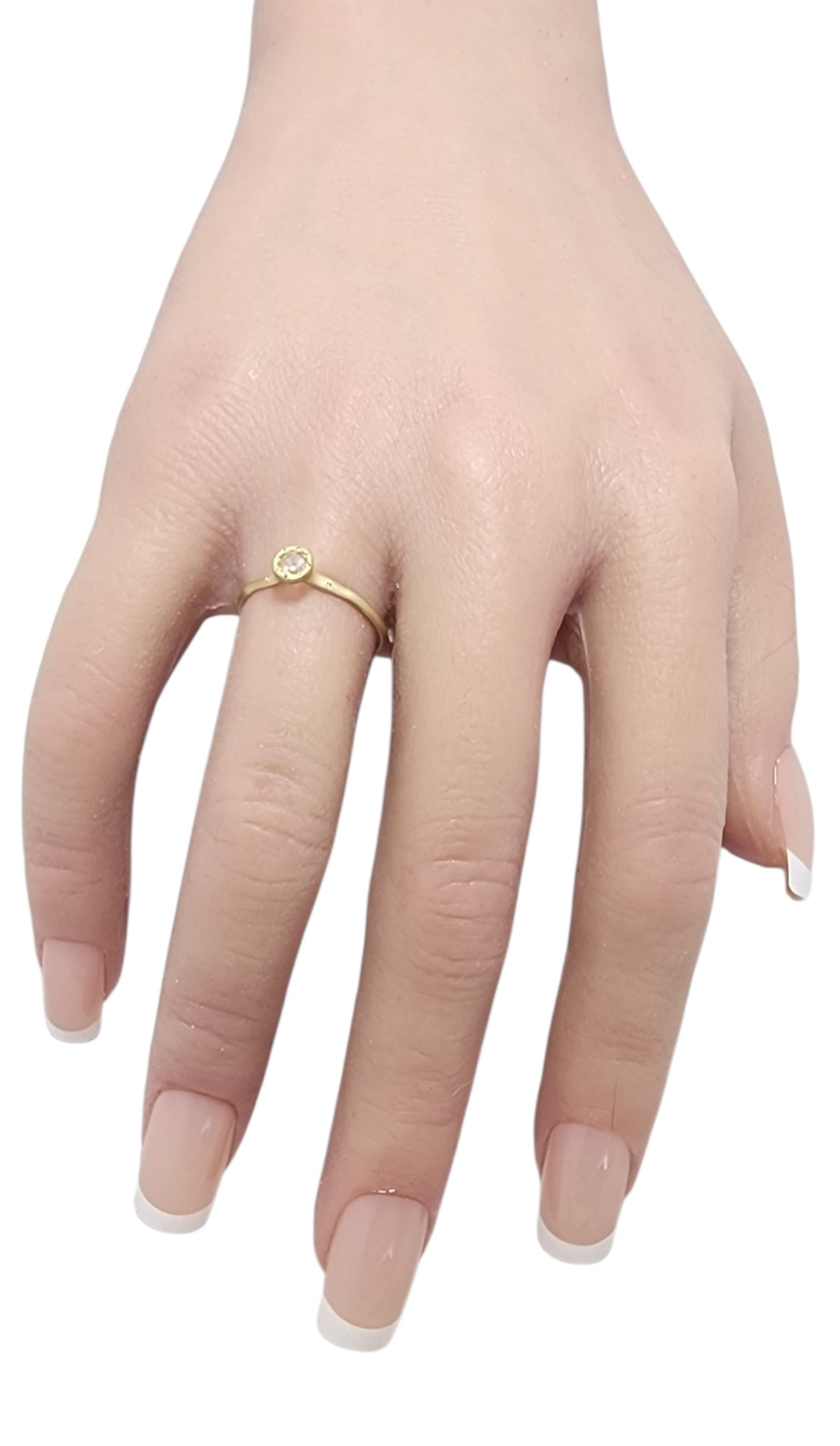 Sirciam 14K Yellow Gold Infinite Love Little Sapphire Ring Size 5 #24125 For Sale 1