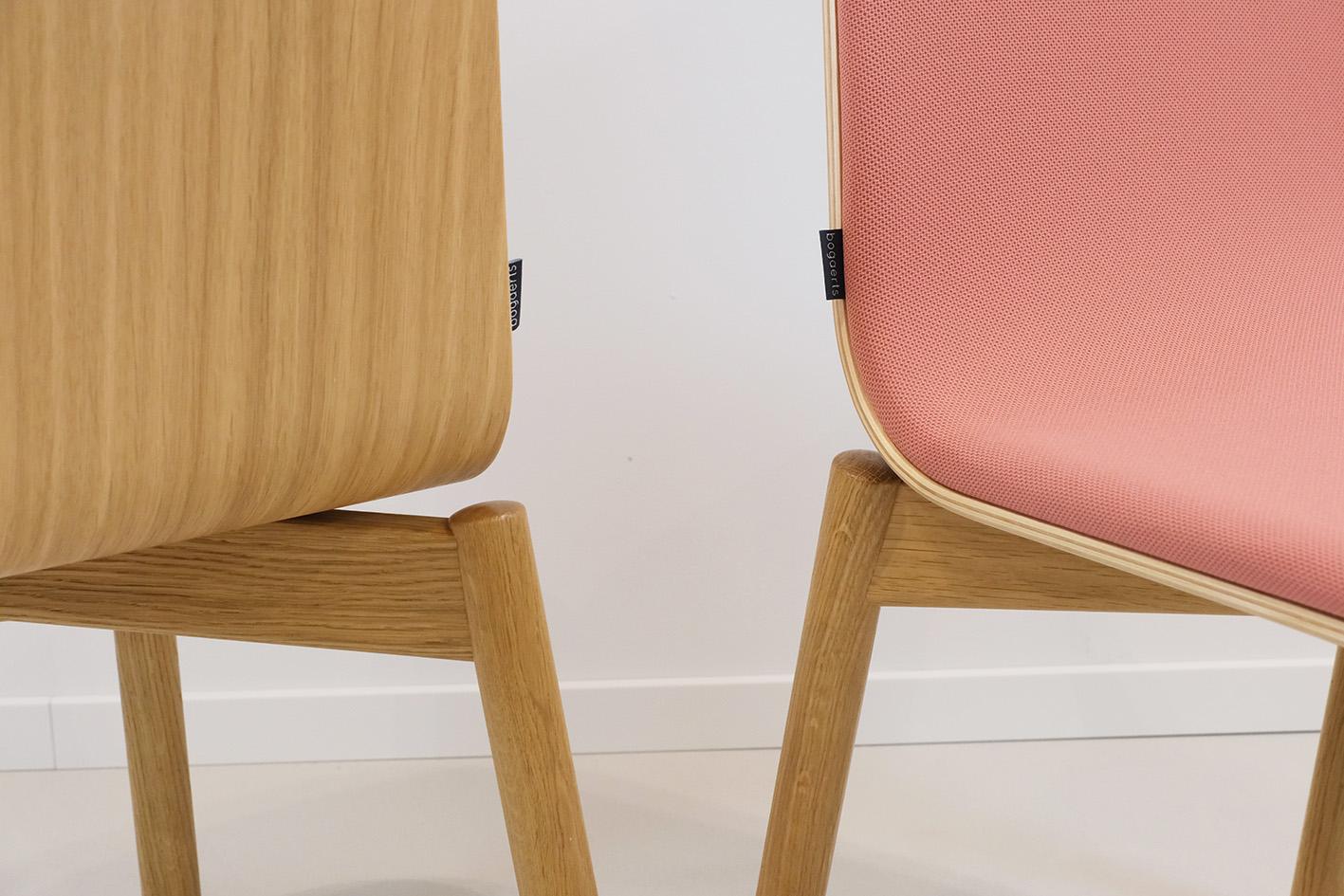 Sirenes stühle mit massivem eichengestell by Jacob Nitz für Bogaerts (Niederländisch) im Angebot