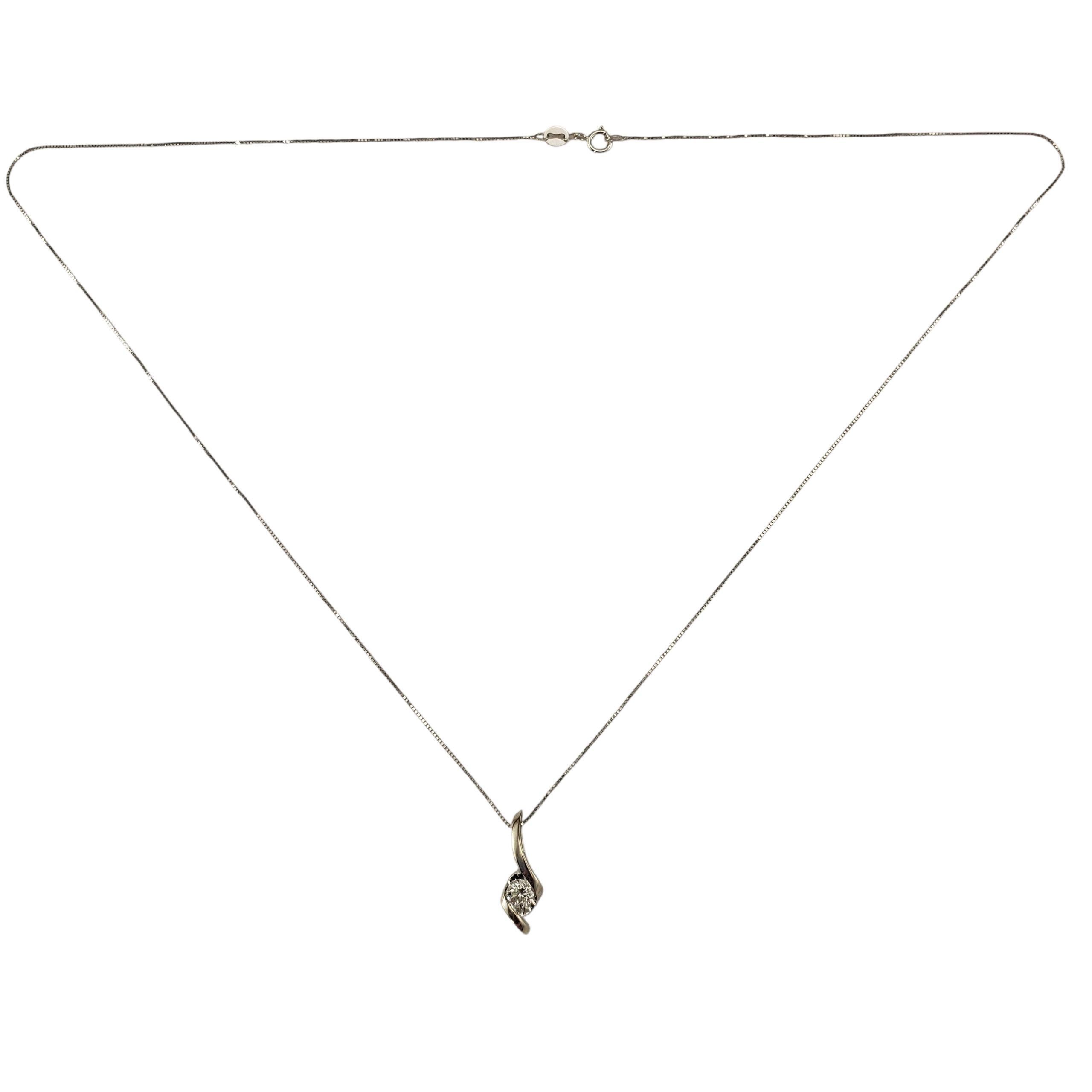 Collana con diamante in oro bianco 14K Sirena Collection'S #23471 in vendita 1