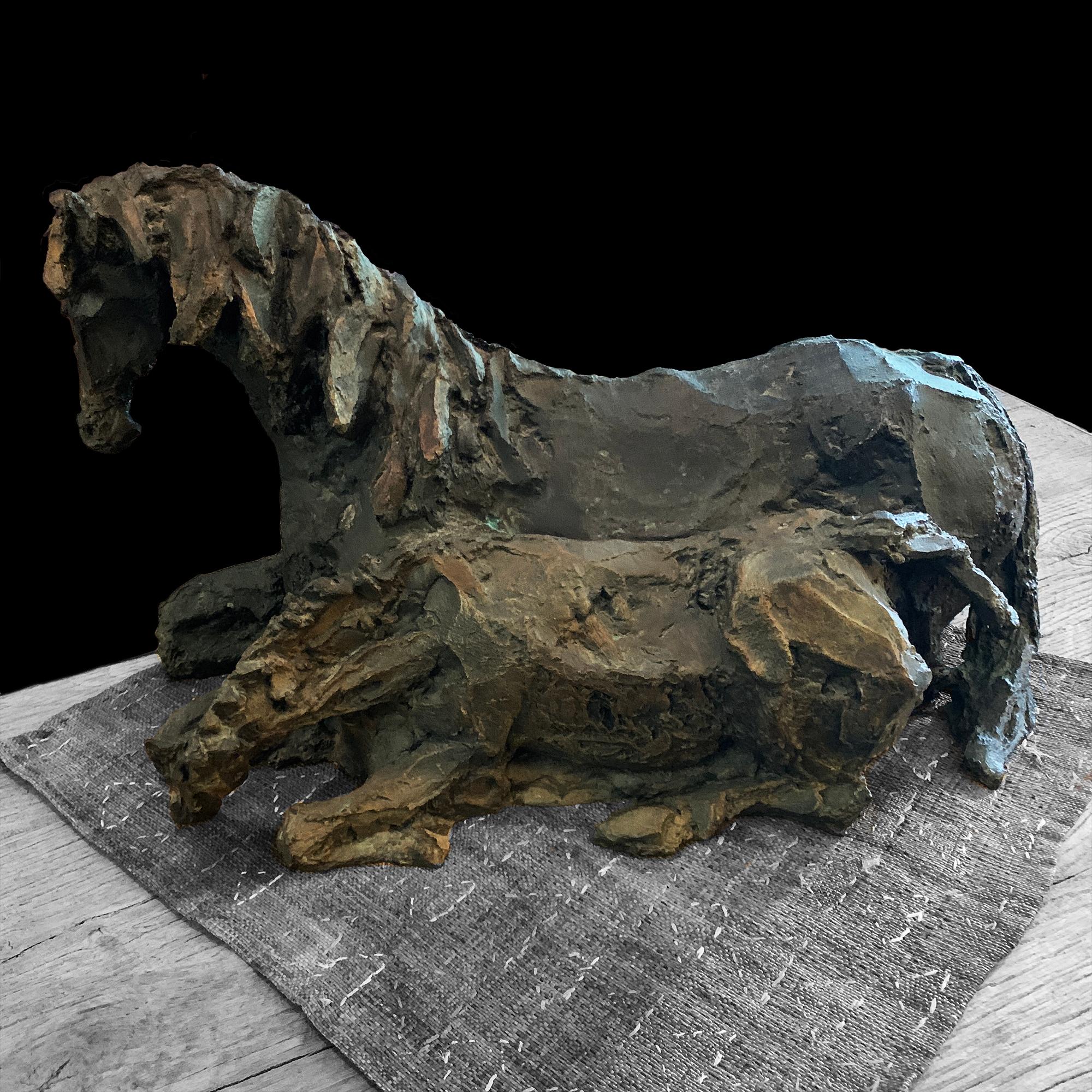 Siri Hollander Figurative Sculpture - Mare and Foal at Rest