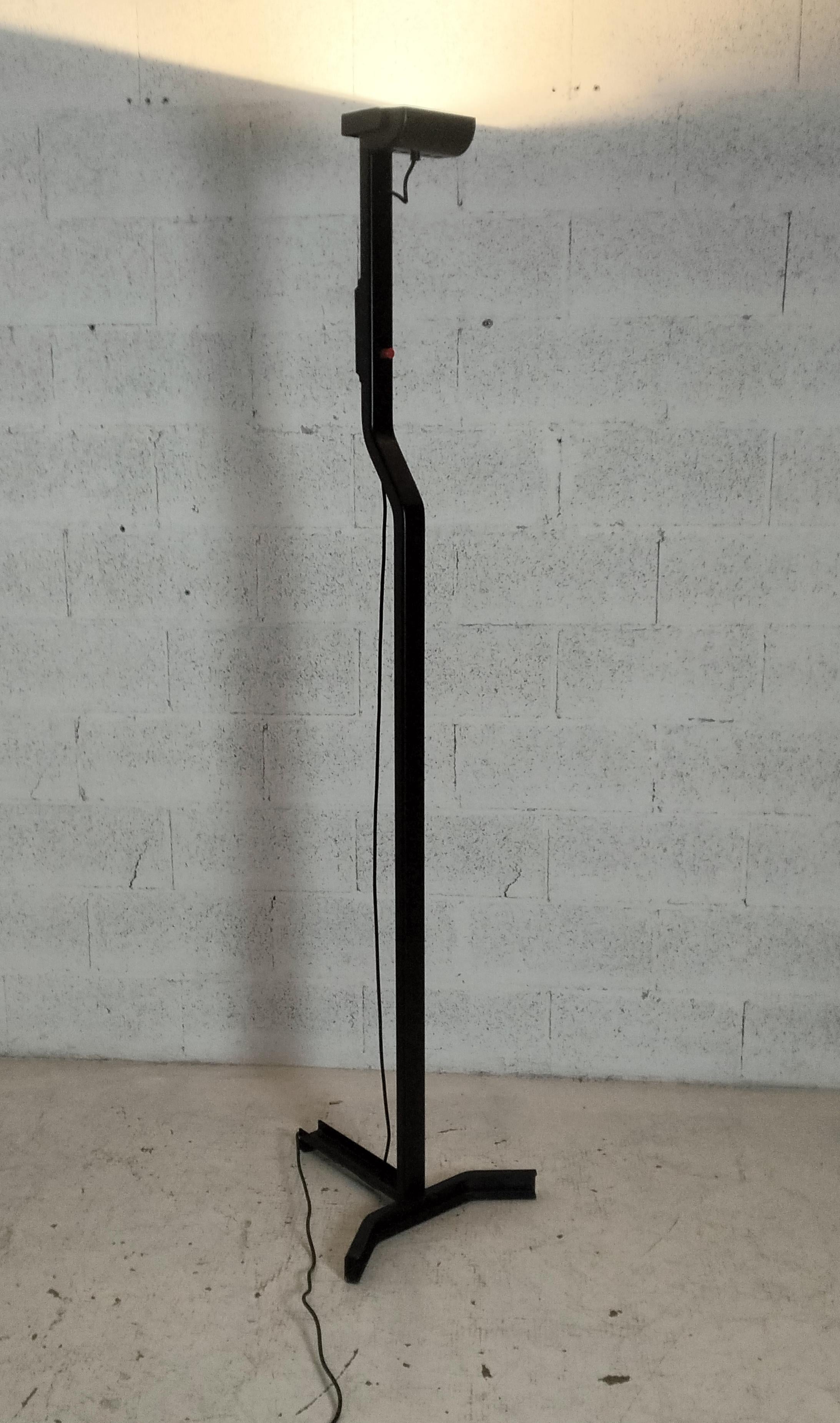 italien Lampadaire noir Sirio par Kazuhide Takahama pour Sirrah 1977 en vente