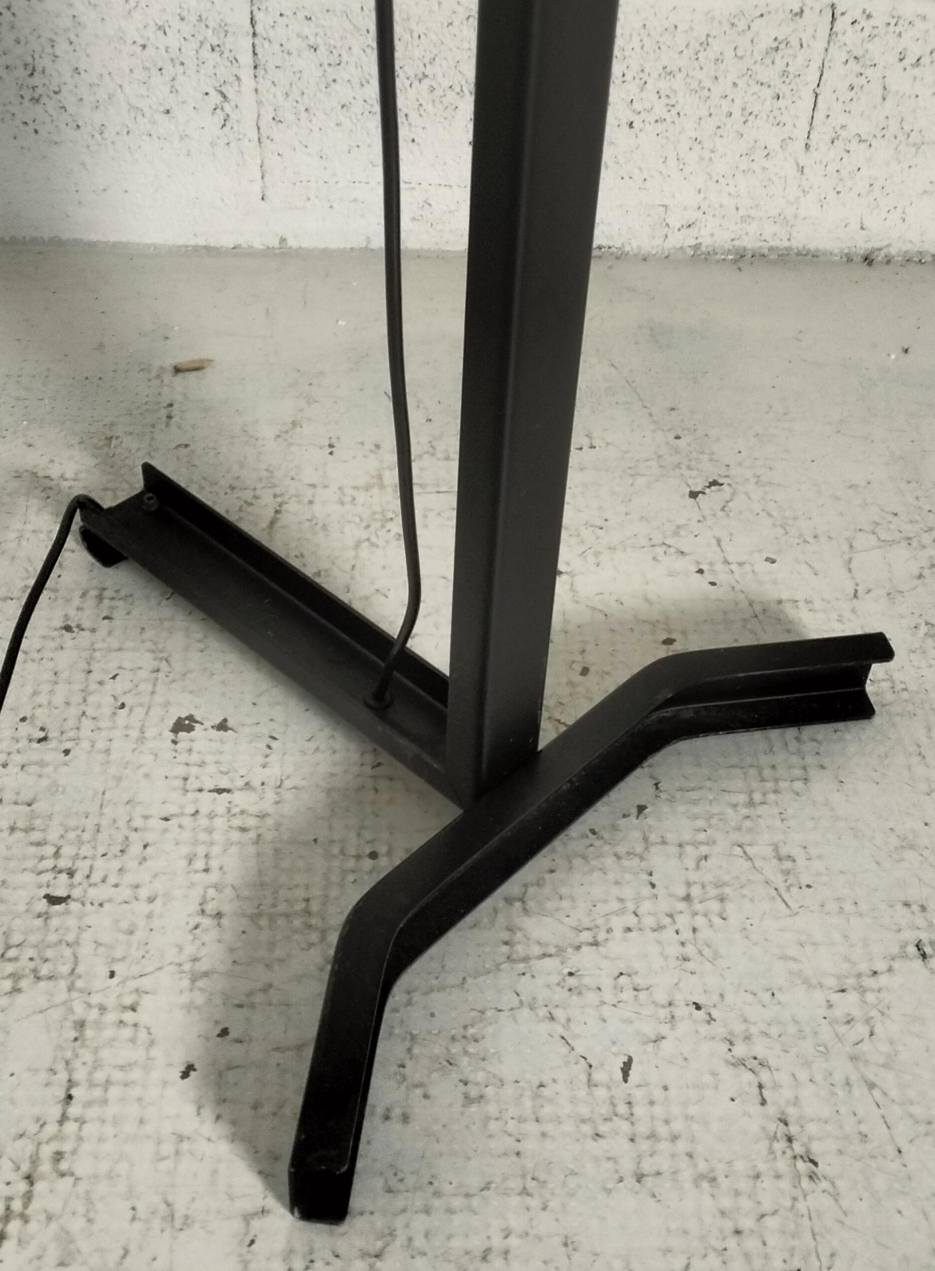 Fin du 20e siècle Lampadaire noir Sirio par Kazuhide Takahama pour Sirrah 1977 en vente